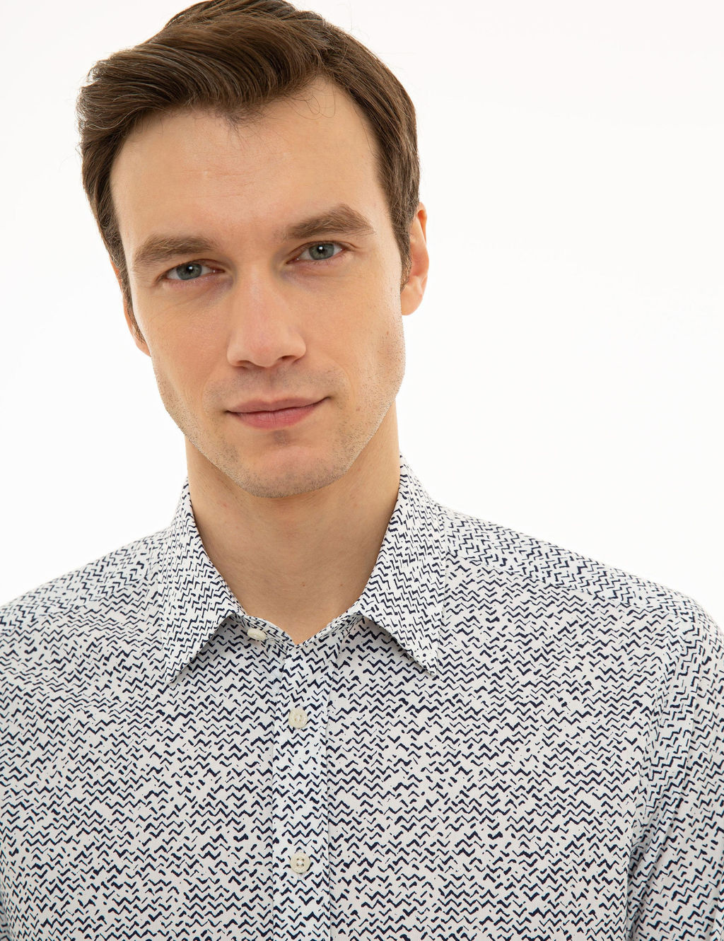 Темно-синяя приталенная рубашка с длинным рукавом - Cacharel фото 2