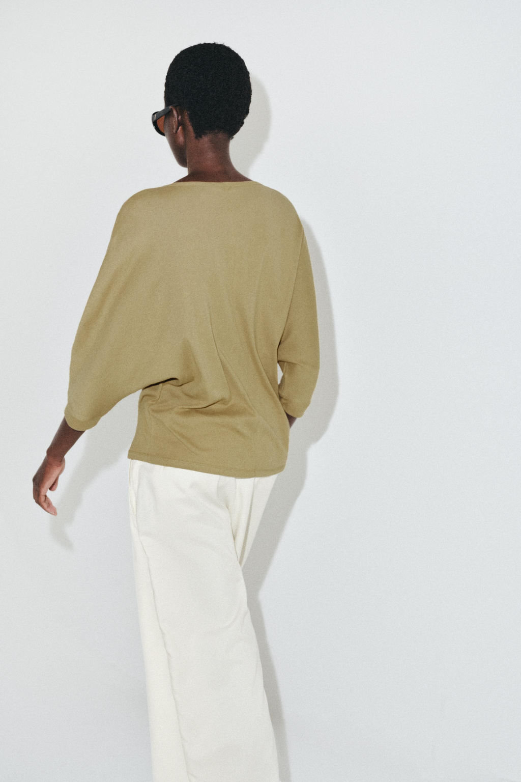 CAMISETA CUELLO PANADERO ALGOD?N / Khaki