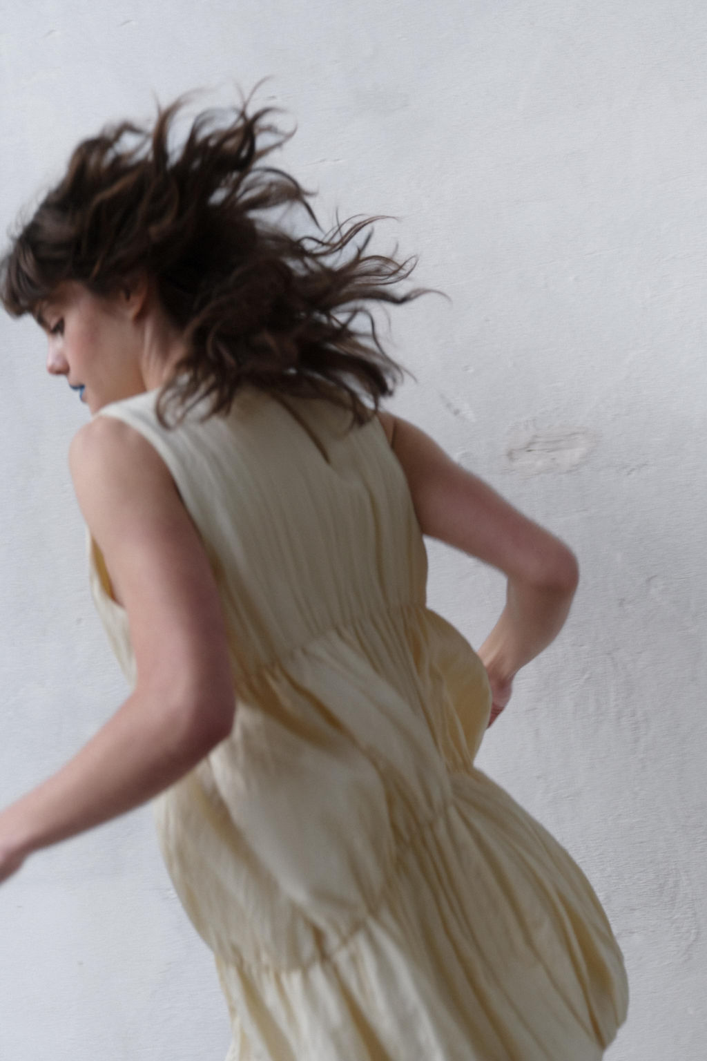 VESTIDO FRUNCES GLOBO / Crema - Zara фото 3