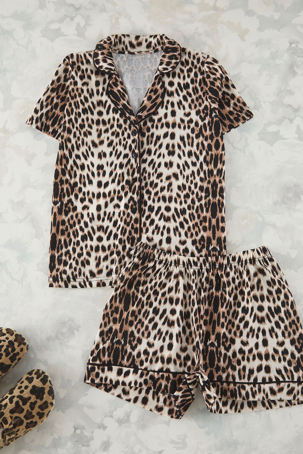 Trendyolmilla Kahverengi %100 Pamuklu Leopar Desenli Sortlu Orme Pijama Tak?m? THMSS24PT00392 фото 11