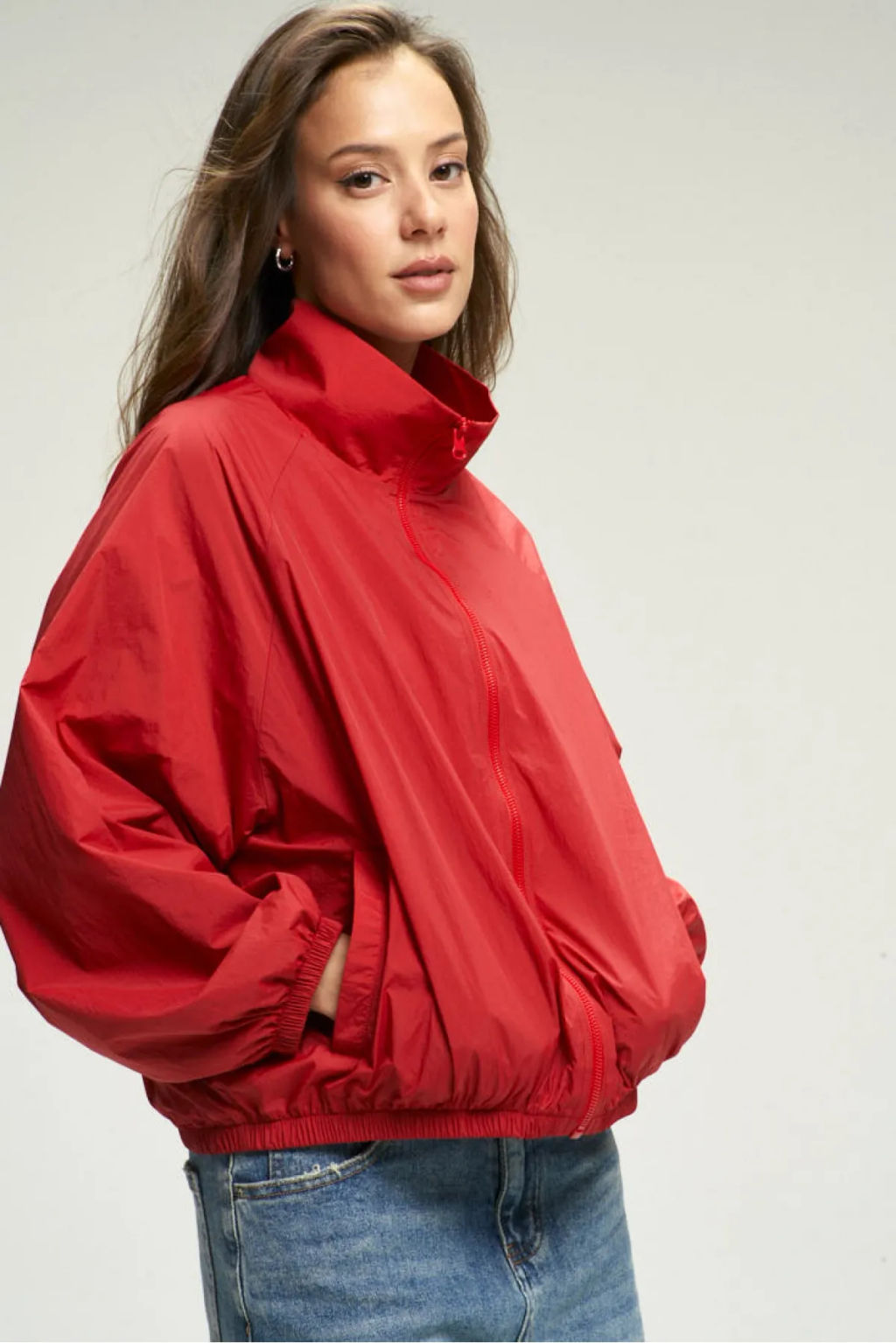 Ветровка Red