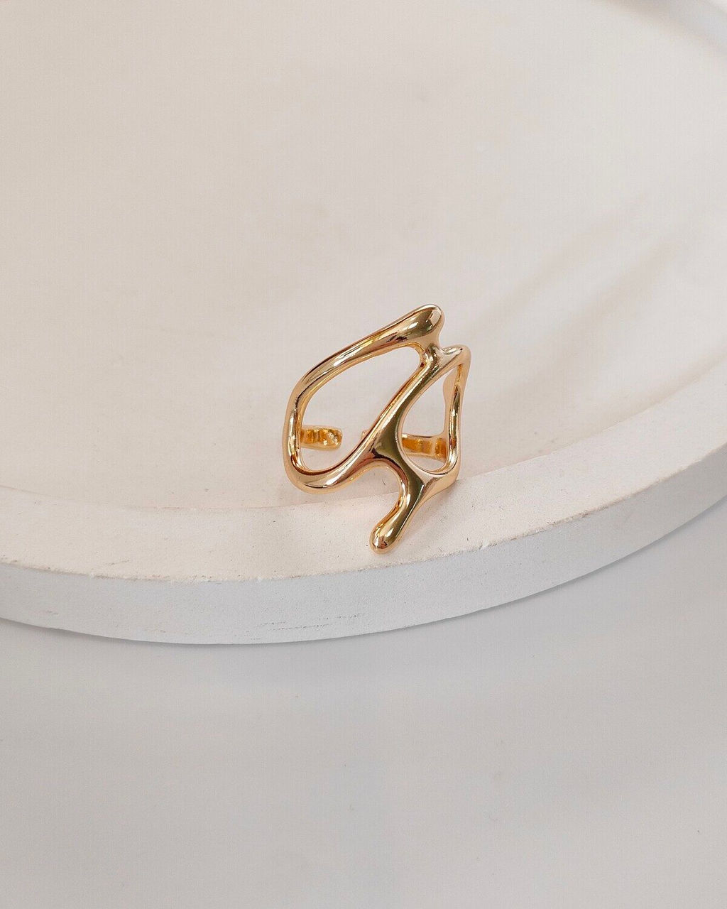 Стильное кольцо