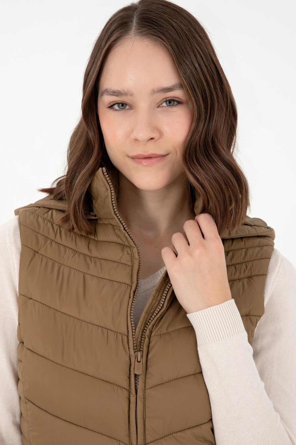 Женский жилет цвета хаки - U.s. polo assn фото 2