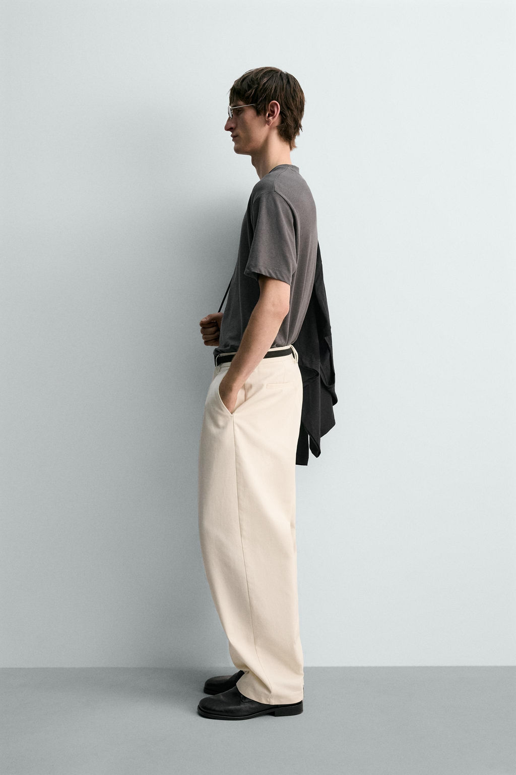 CAMISETA RELAXED FIT ALGOD?N - LINO / Gris oscuro - Zara фото 4