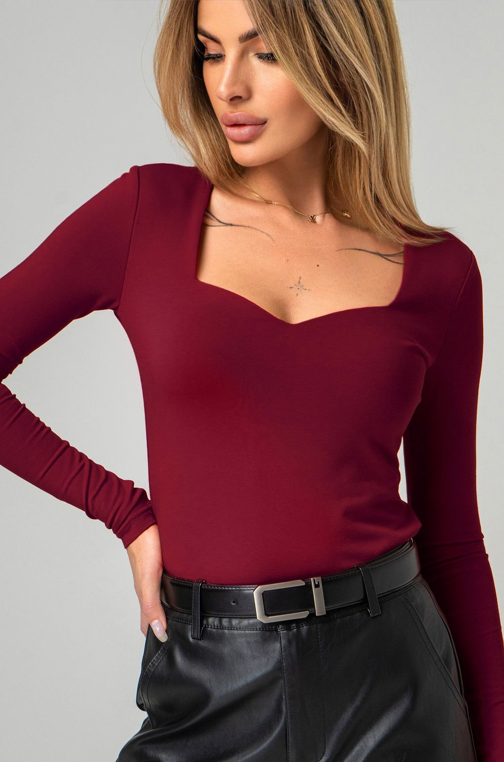 Женский лонгслив с глубоким вырезом Happyfox - Happy fox фото 8