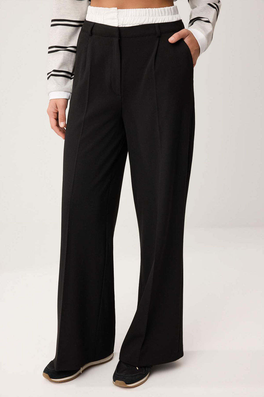 TRENDYOLMILLA Limited Edition Siyah Wide Leg Bel Boxer Detayl? Dokuma Kumas Pantolon TWOAW24PL00273  фото 15