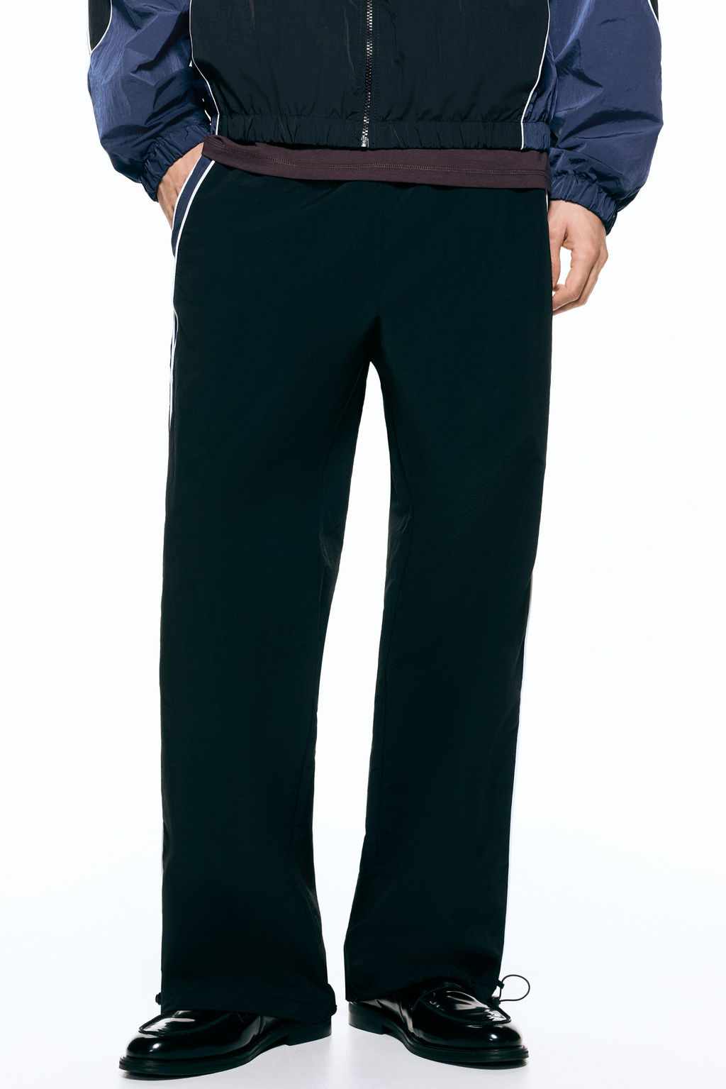 Pantal?n de ch?ndal en nailon Loose Fit - H&m фото 5