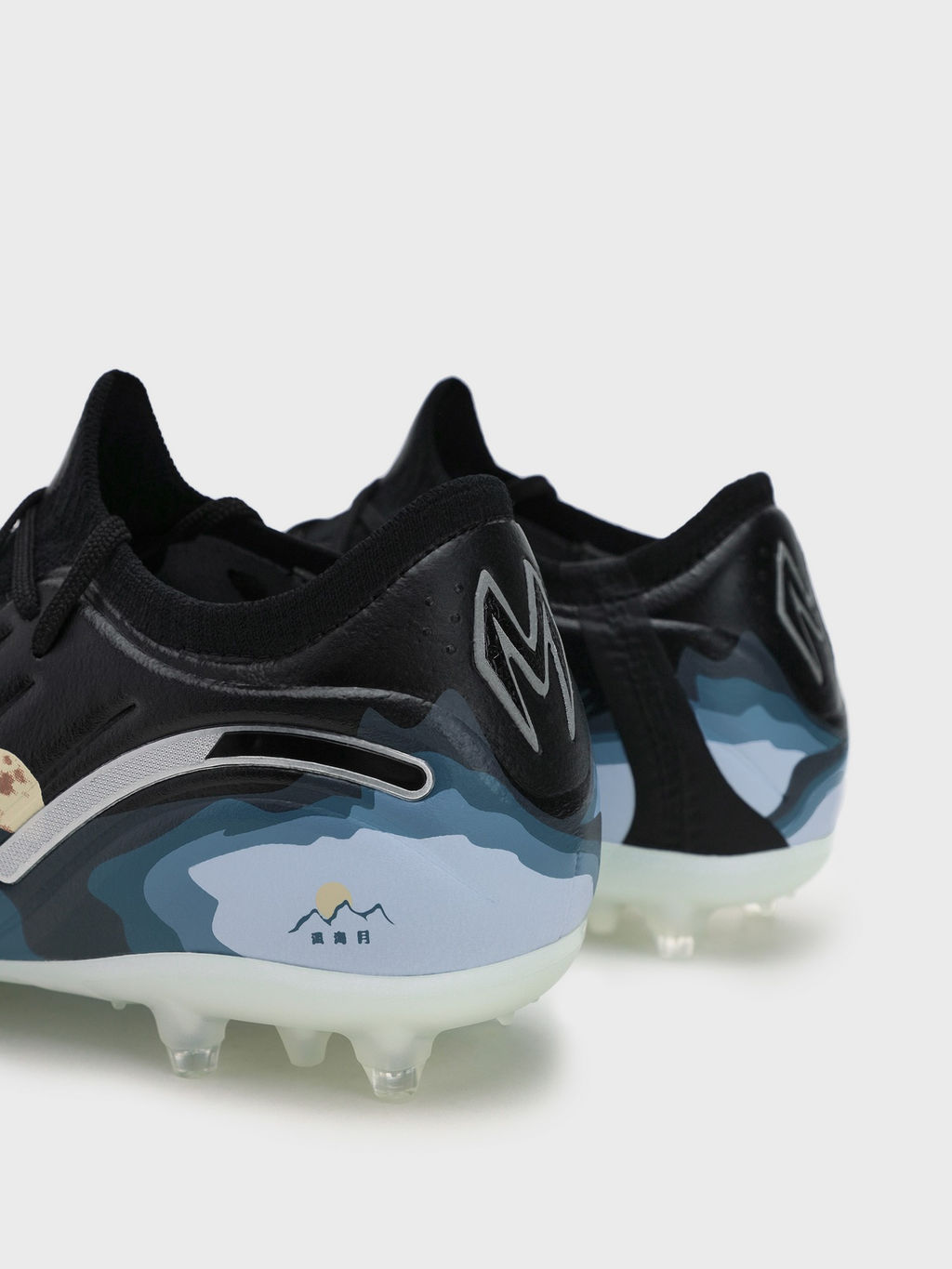 Бутсы KELME Mens Soccer Shoes (MG) (Black/Light Blue)