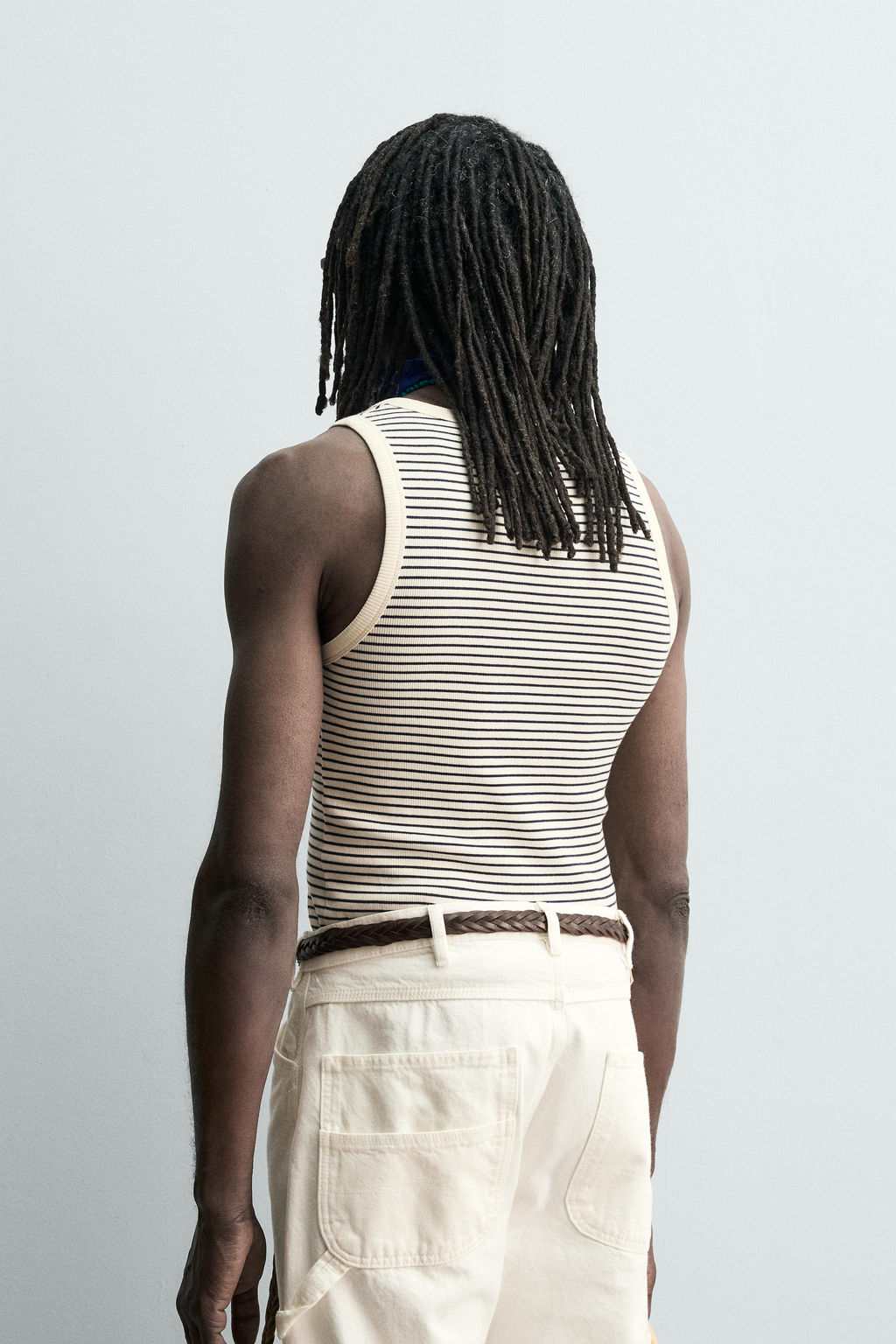 CAMISETA TANK JACQUARD RAYAS X AARON LEVINE / Crudo / Azul