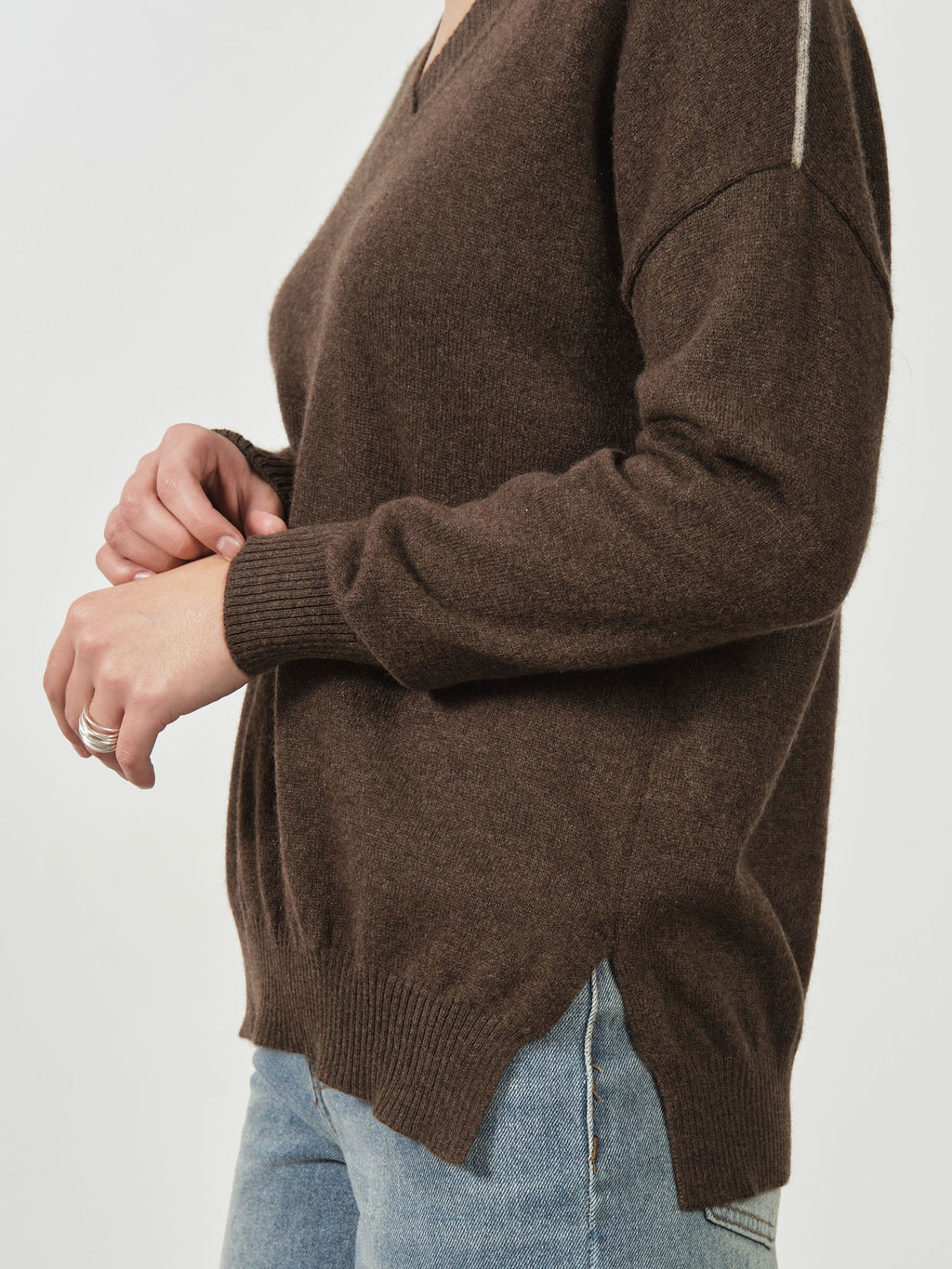 Джемпер из пуха яка 02056 коричневый