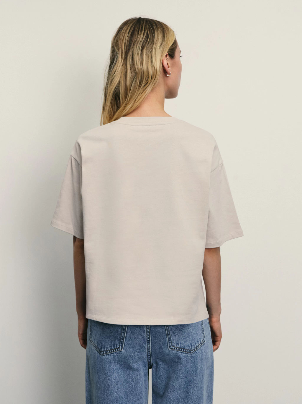 Базовая футболка из плотного хлопка / Zarina фото 5