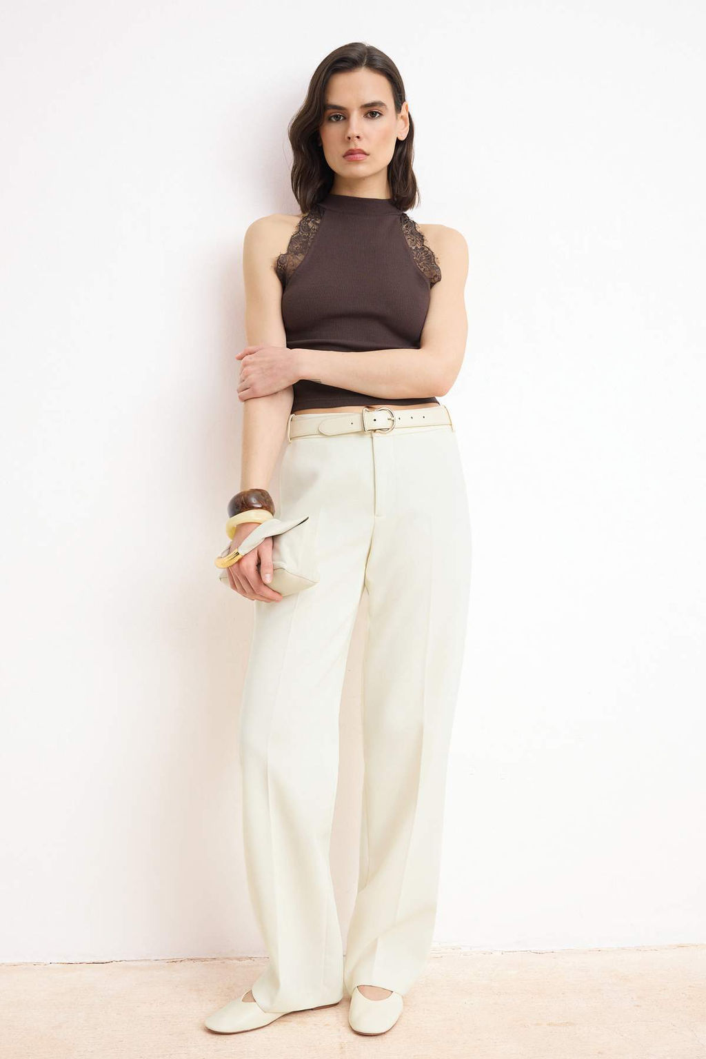 Kahverengi Fitted/Vucuda Oturan Halter Yaka Dantel Detayl? Fitilli Esnek Orme Bluz TWOSS26BZ00663 - Trendyolmilla фото 2