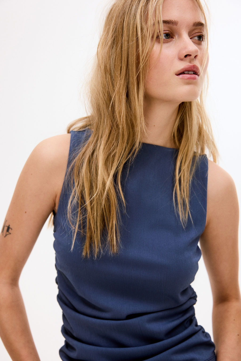 Top fruncido en punto - H&m фото 3