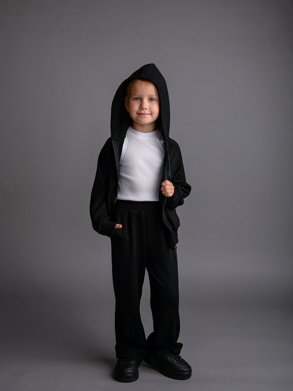 Костюм вязаный ЦВЕТ: ЧЕРНЫЙ