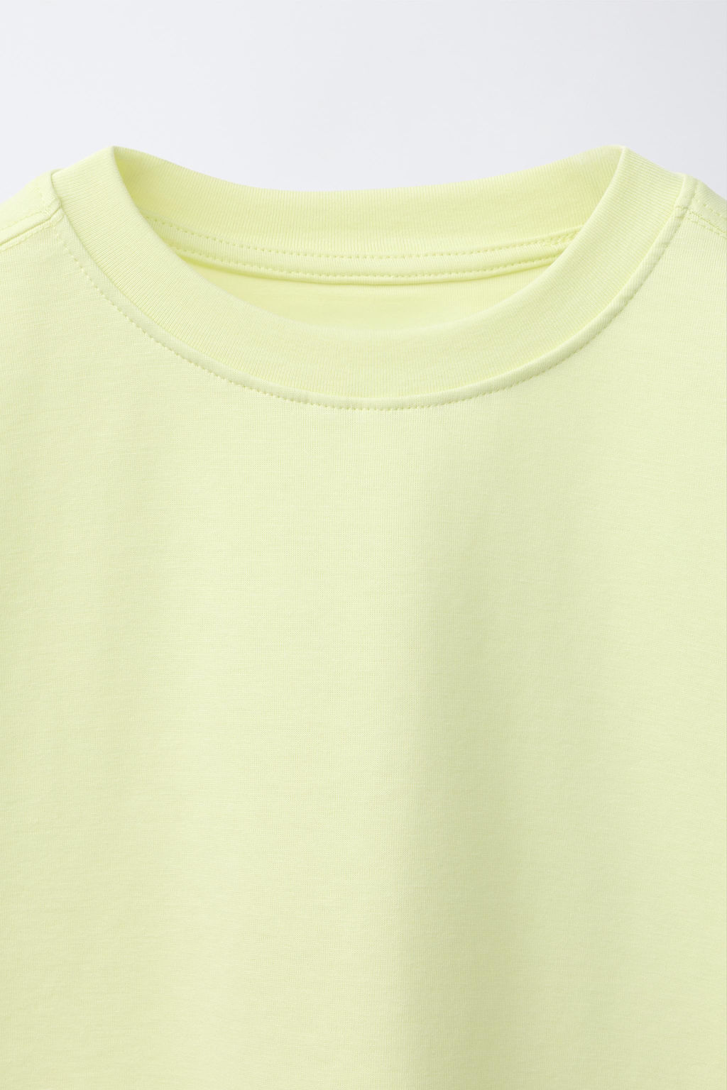 CAMISETA LISA INTERLOCK / Amarillo