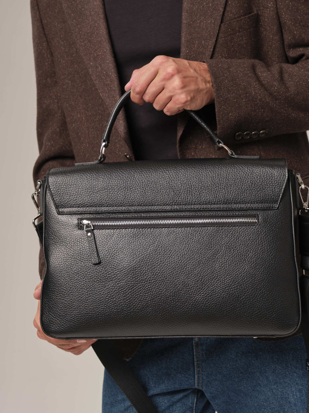 Мужская кожаная сумка Levi DBR 7115 черный фото 8