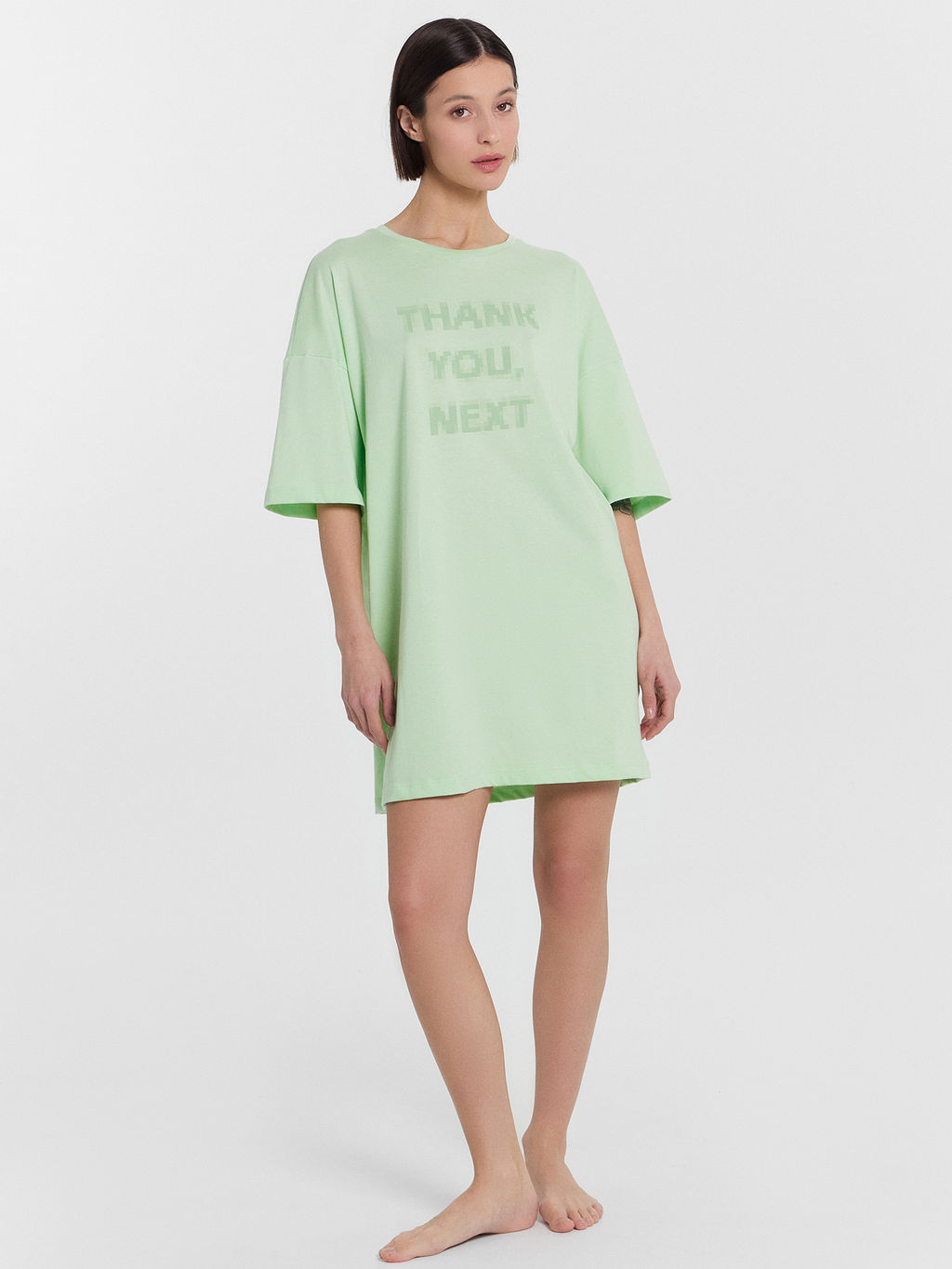 Туника домашняя женская салатовая с принтом Thank you, next свежая мята +печать 512079 - Mark formelle фото 2