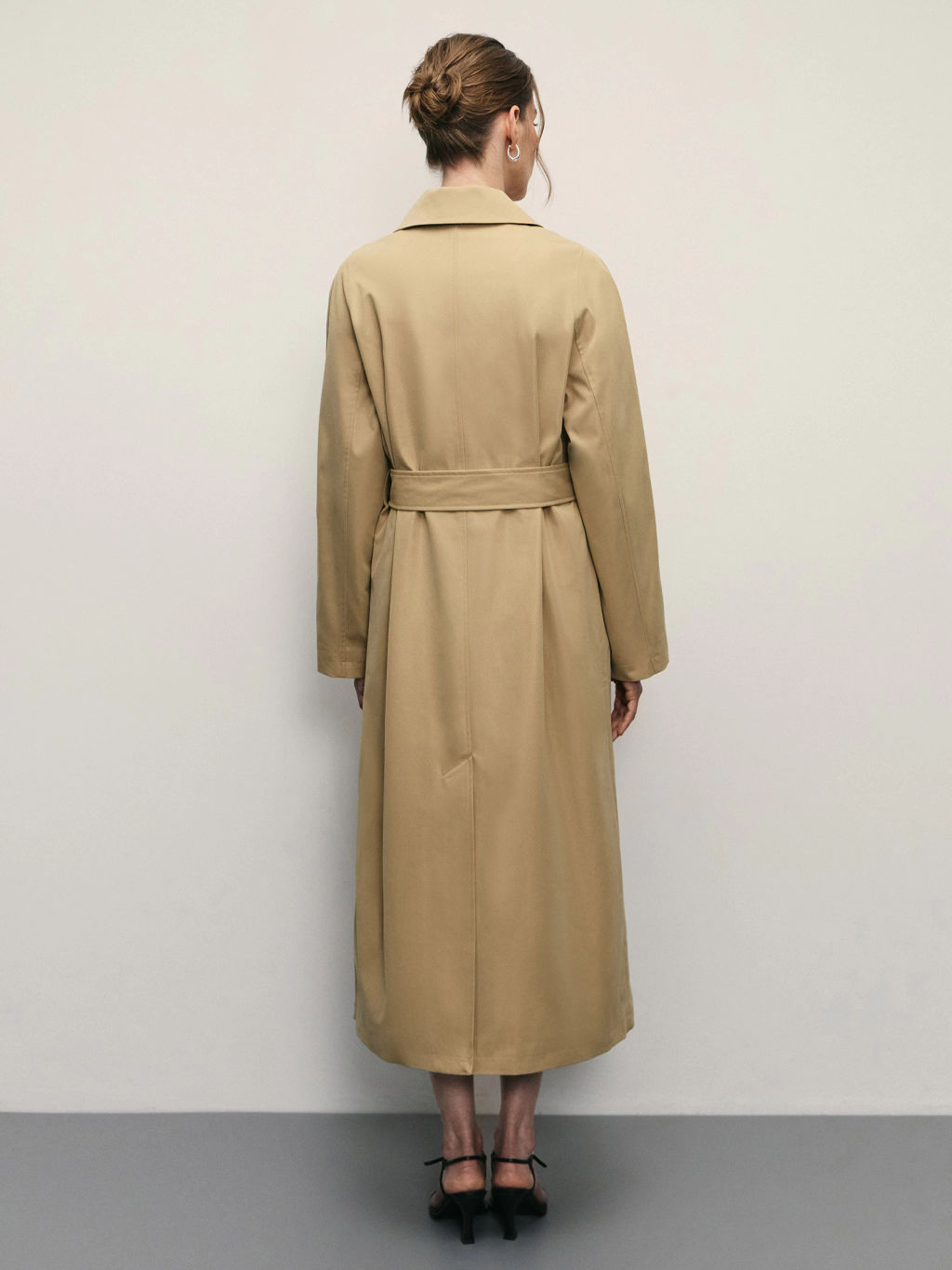 Плащ с поясом / Zarina  фото 6