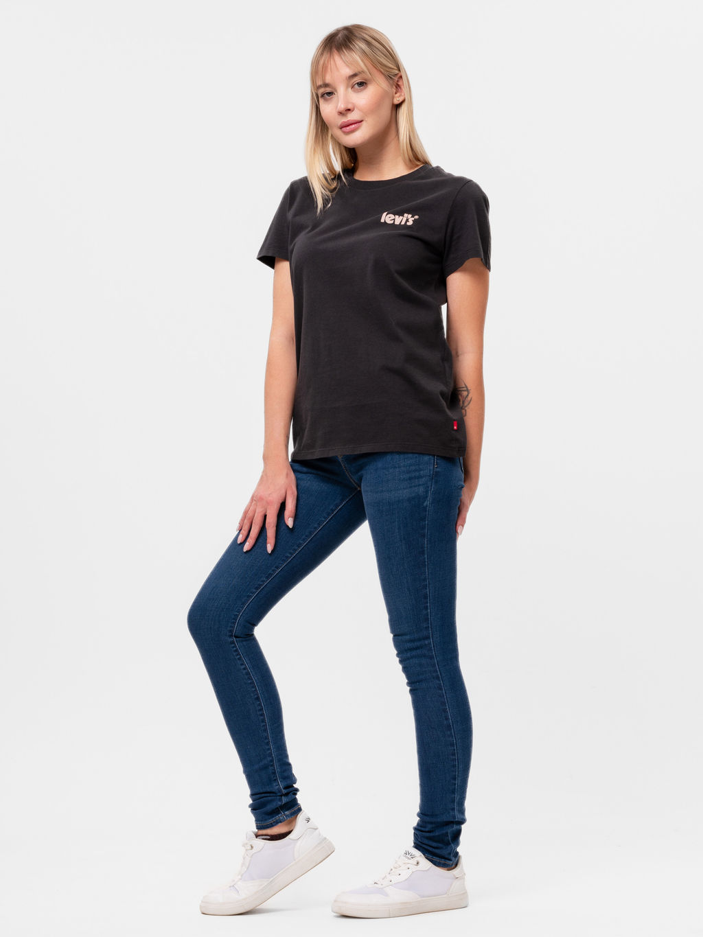 Джинсы женские