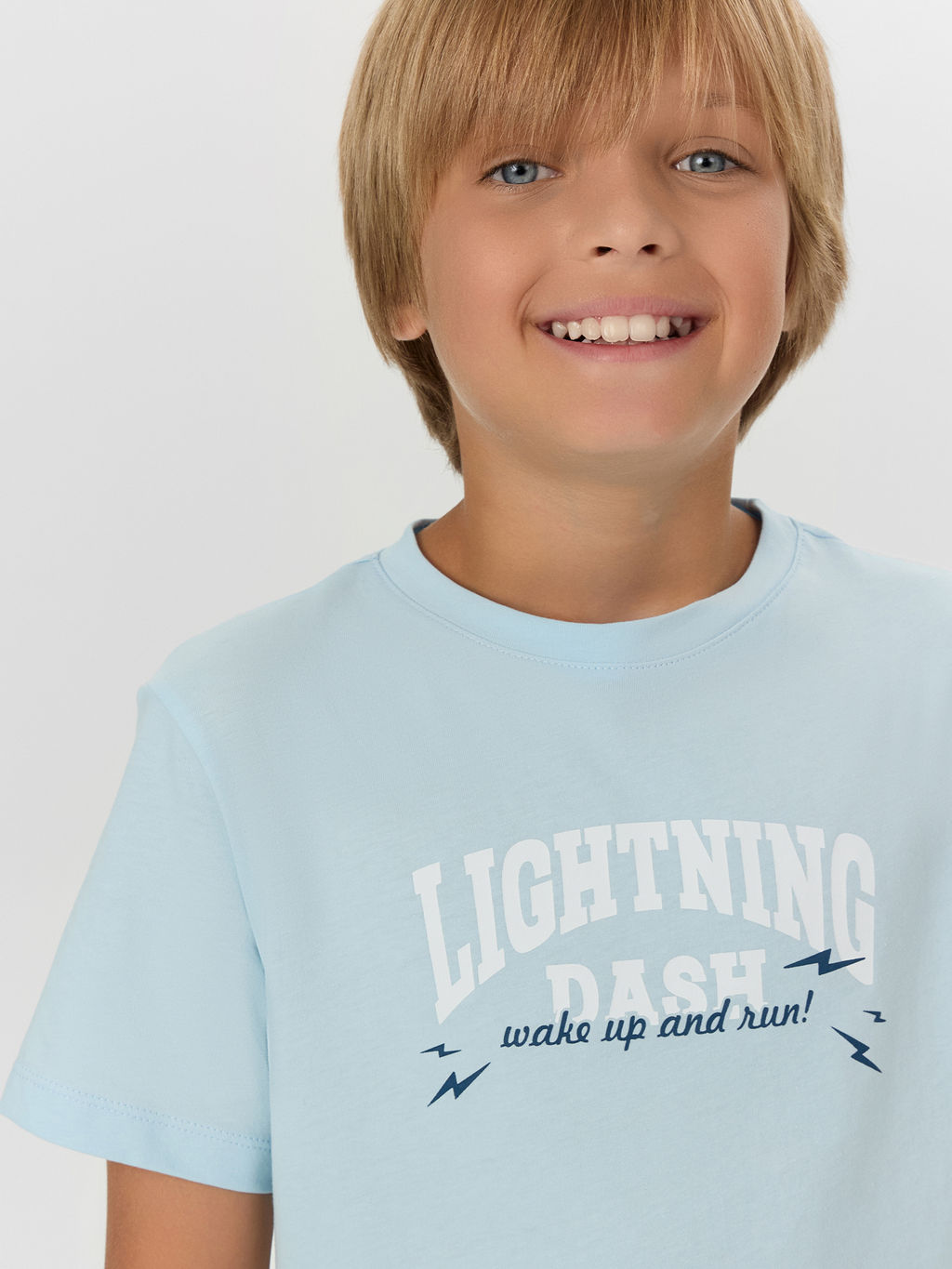 Комплект домашний для мальчиков с надписью "Lightning dash..."