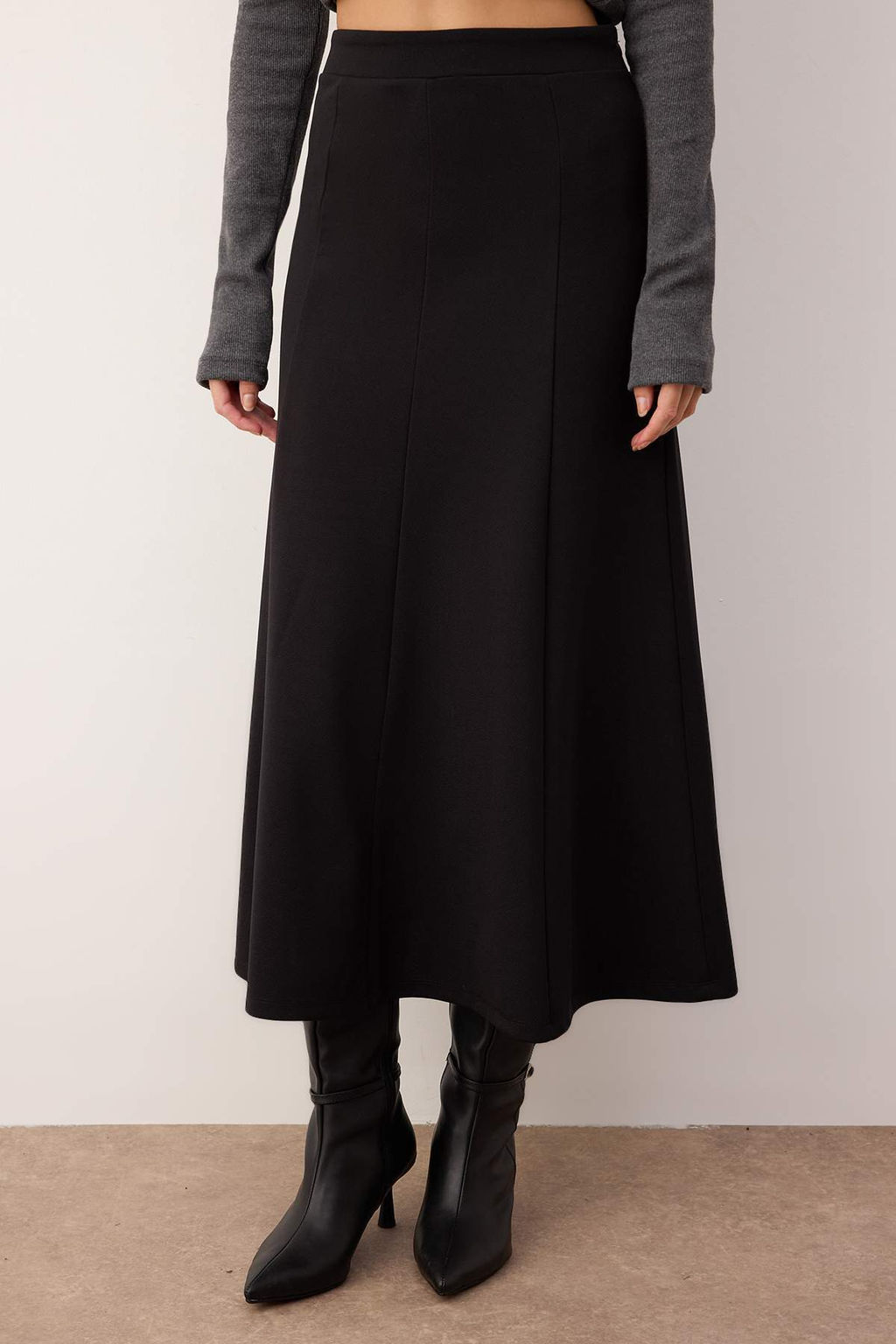 Trendyolmilla Siyah Klos Maxi Esnek Orme Etek TWOSS24ET00156 фото 3