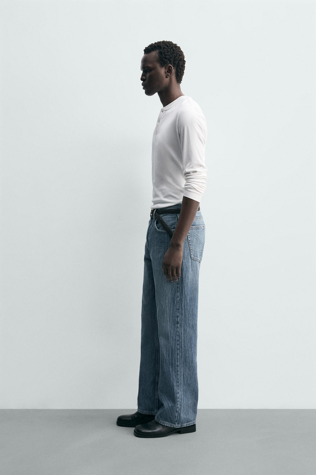 STRUCTURED STRAIGHT-LEG BOOTCUT JEANS - Zara фото 4