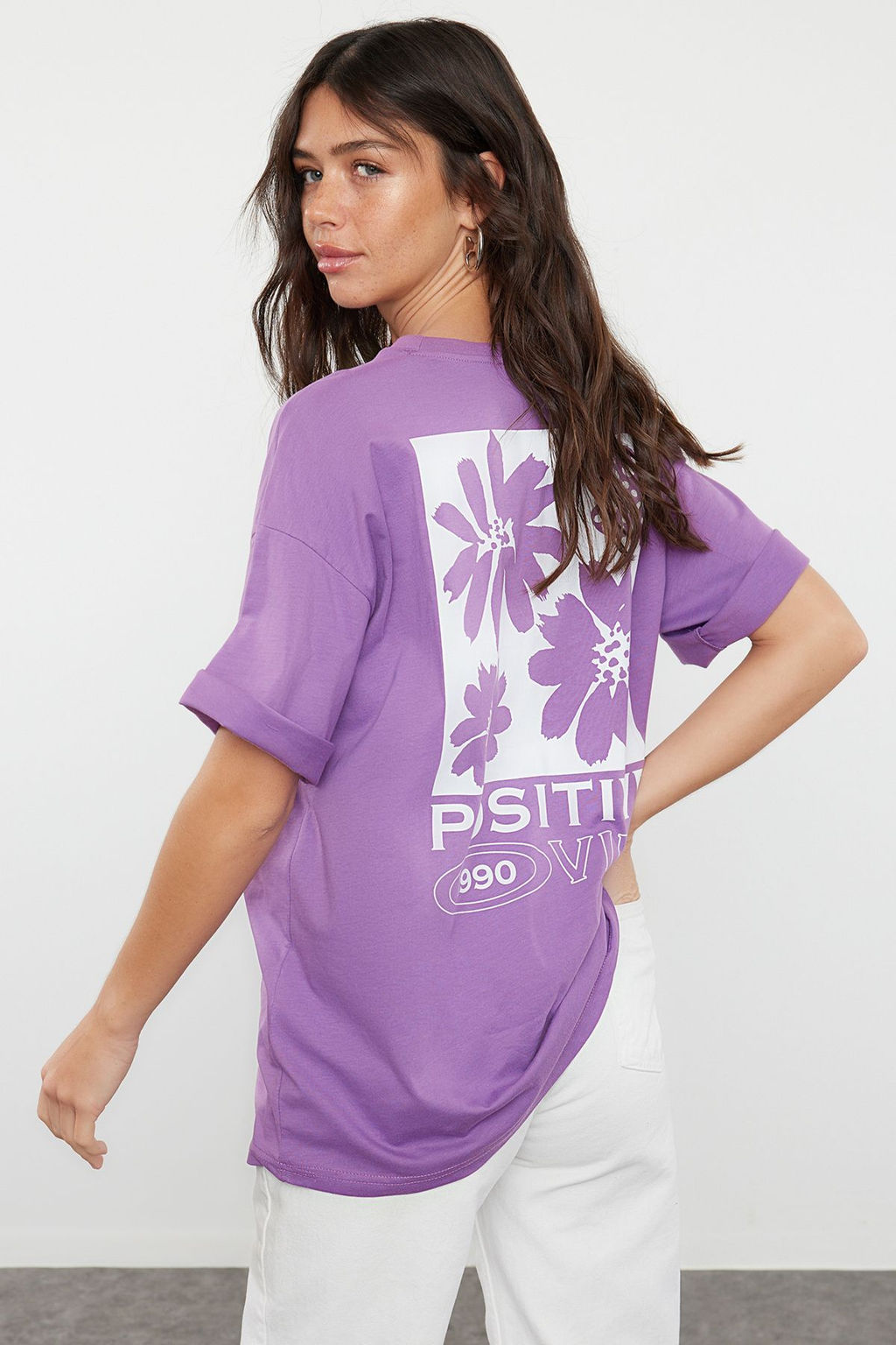 TRENDYOLMILLA Lacivert %100 Pamuk S?rt Bask?l? Oversize/Genis Kal?p Bisiklet Yaka Orme T-Shirt TWOSS23TS00321  фото 26