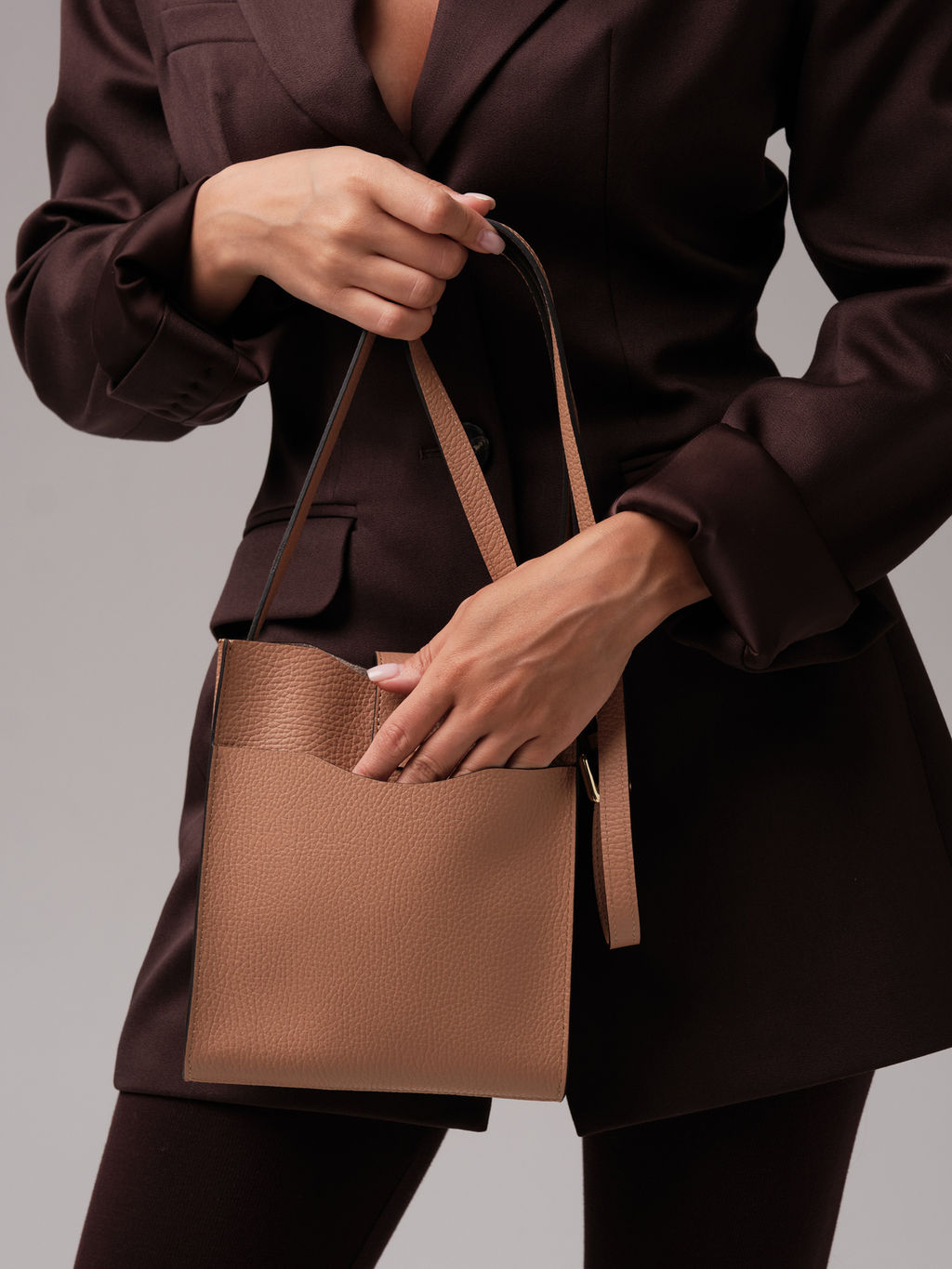 Кожаная сумка кросс-боди Leya DBR 30919 бежевая нуга фото 4