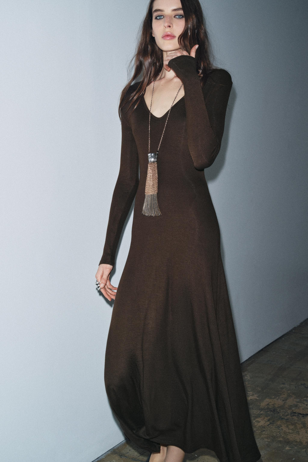 LONG V-NECK DRESS - Zara фото 2