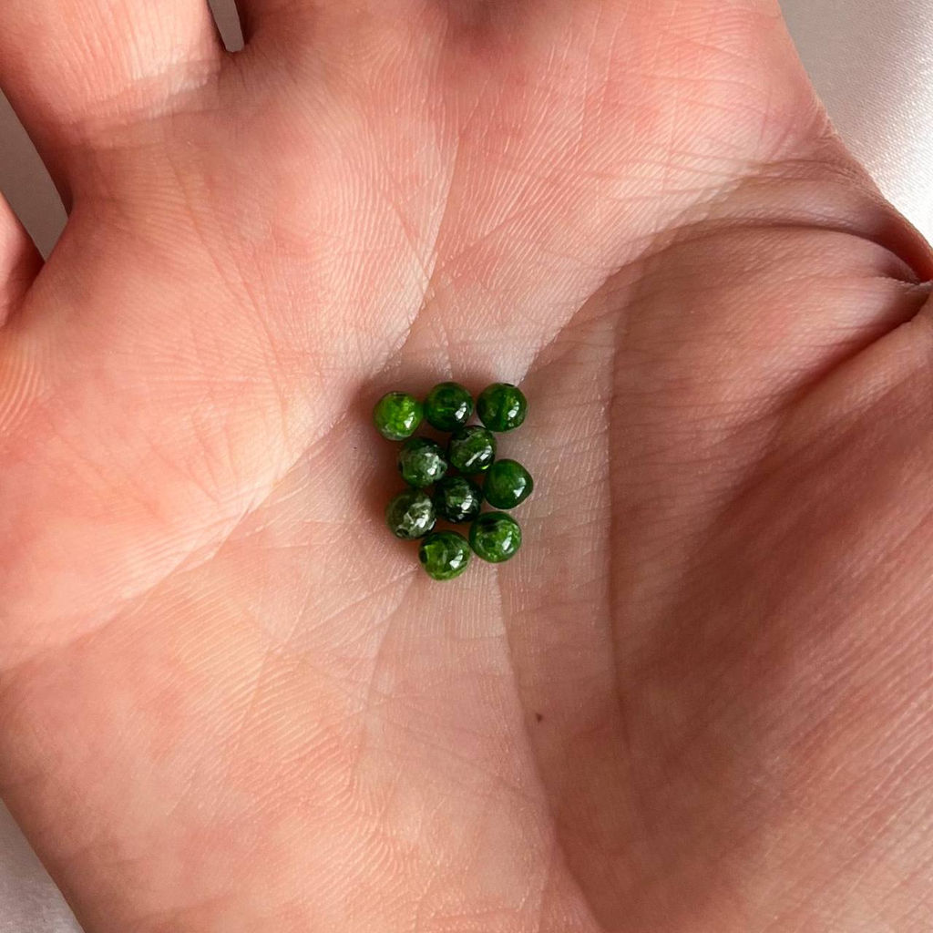 Бусины для украшений из Хромдиопсида (10 шт)