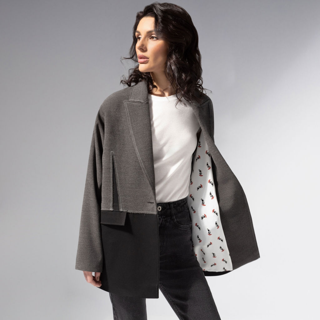 Жакет с контрастными швами, Решительный ход - Charutti фото 6