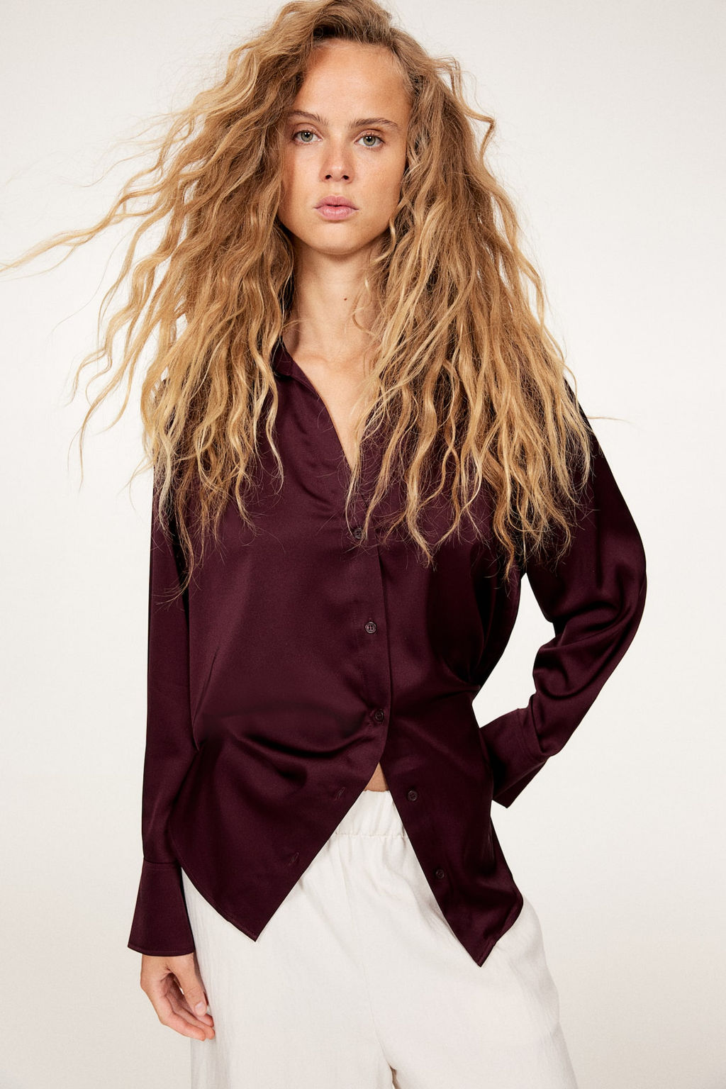 Blusa con escote de pico - H&m фото 2