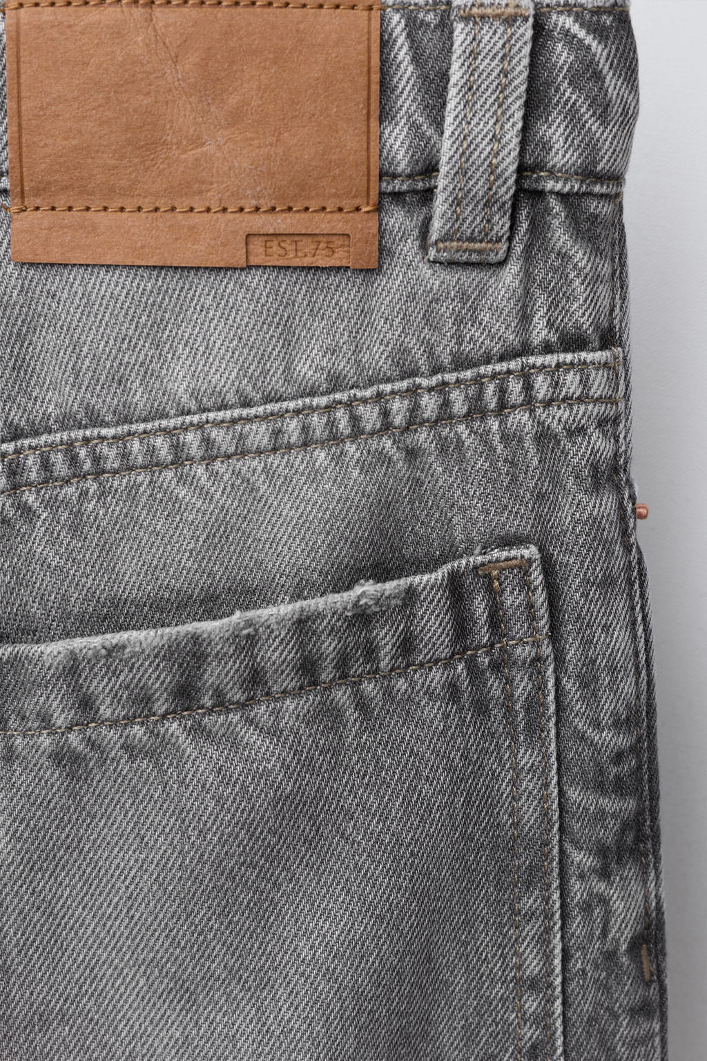 RELAXED BAGGY JEANS - Zara фото 4