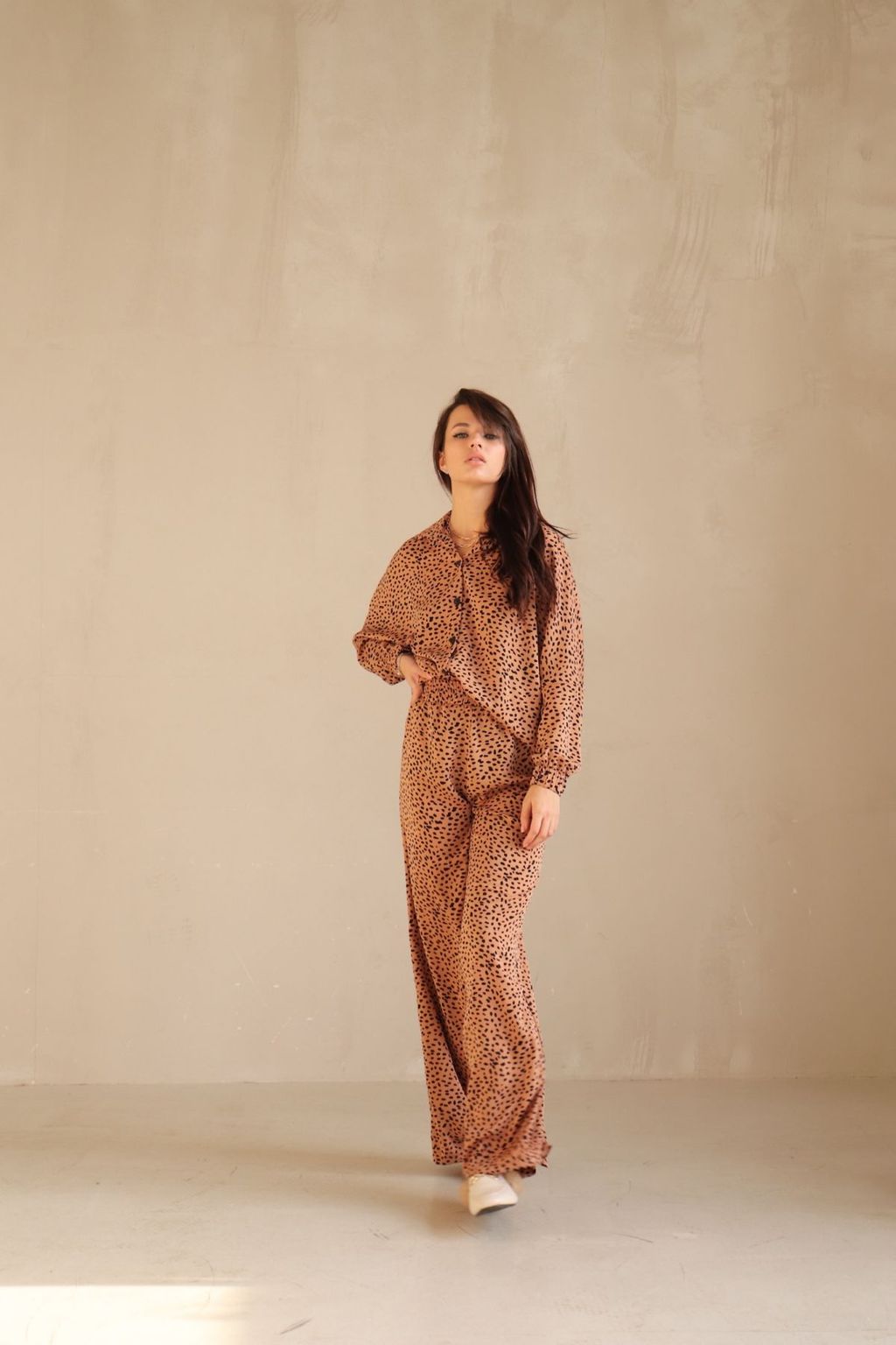 7002 Костюм летний кофейный с пятнышками - Martichelli фото 13