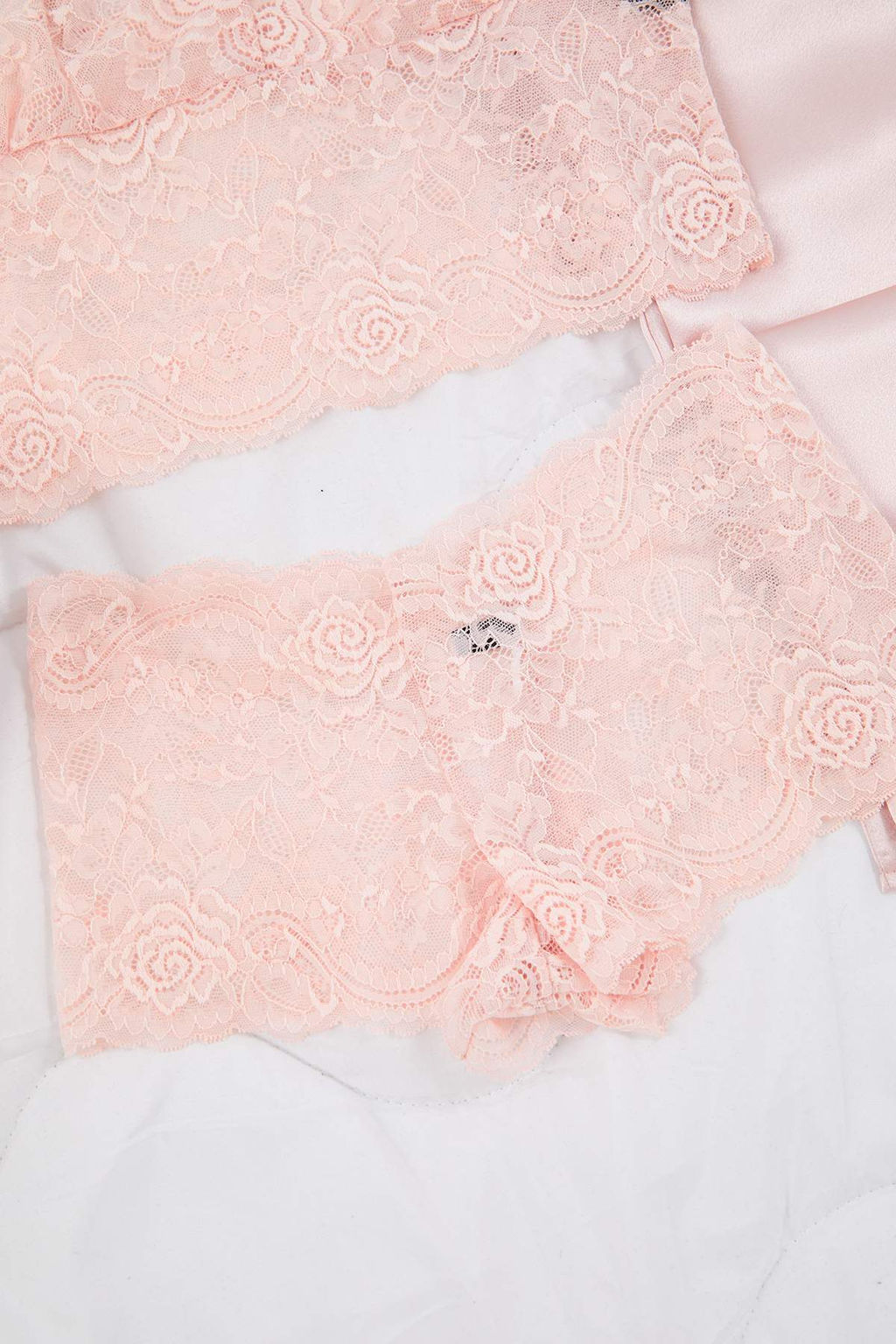 Lacivert 3lu Ceyiz Set Ust Dantel, Alt Saten Ask?l? Kulotlu Dokuma Pijama Tak?m? THMAW26PT00077 - Trendyolmilla фото 35