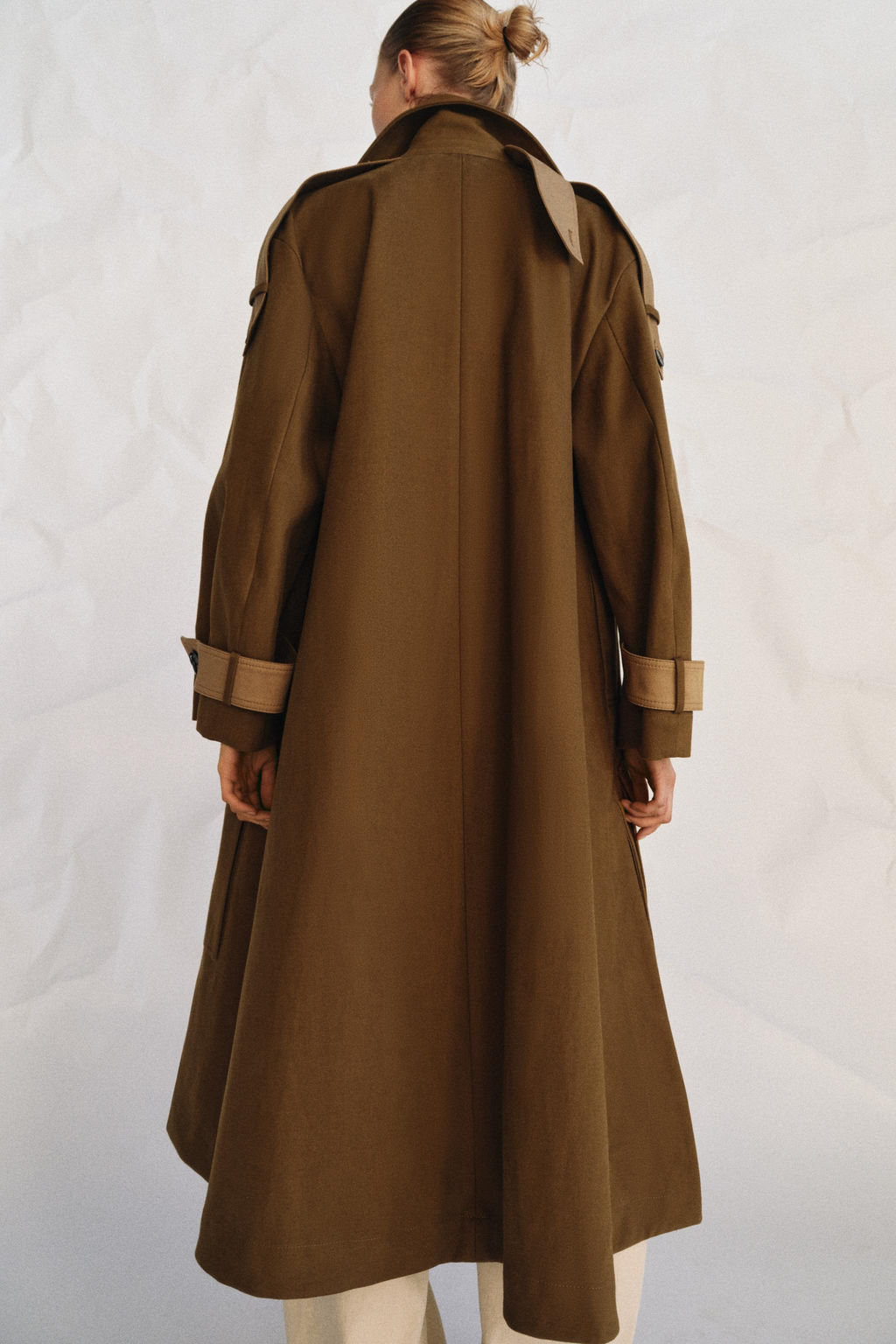 TRENCH LARGO COMBINADO ZW COLLECTION / Camel medio - Zara фото 3