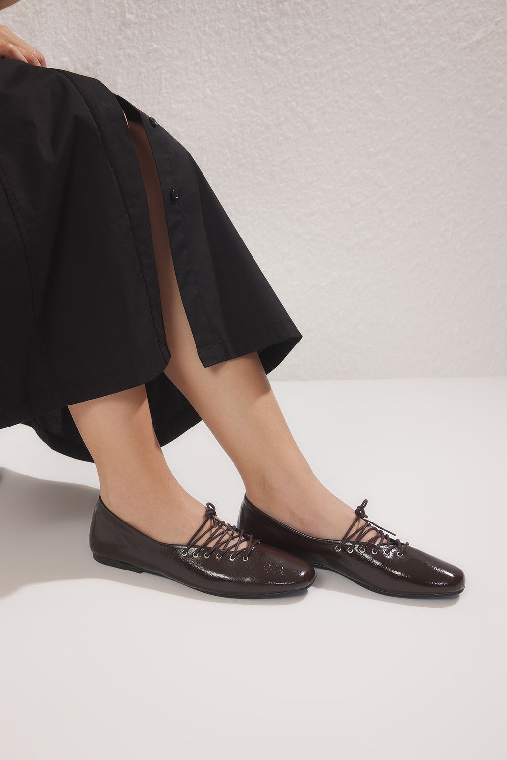 Trendyol Shoes Siyah Ip Bagc?k Detayl? Badem Burun Mary Jane Kad?n Babet TAKSS25BE00040 - Trendyolmilla фото 2