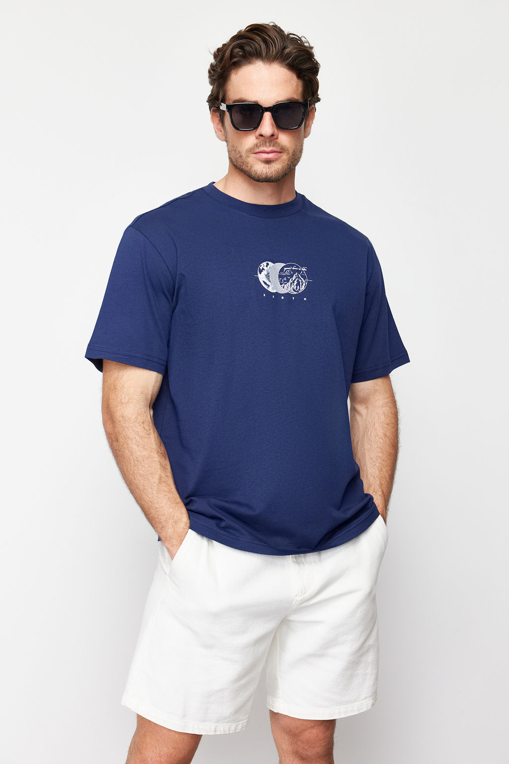 TRENDYOL MAN Siyah Oversize/Genis Kesim Bask?l? %100 Pamuklu T-Shirt TMNSS23TS00261 - Trendyolmilla фото 29
