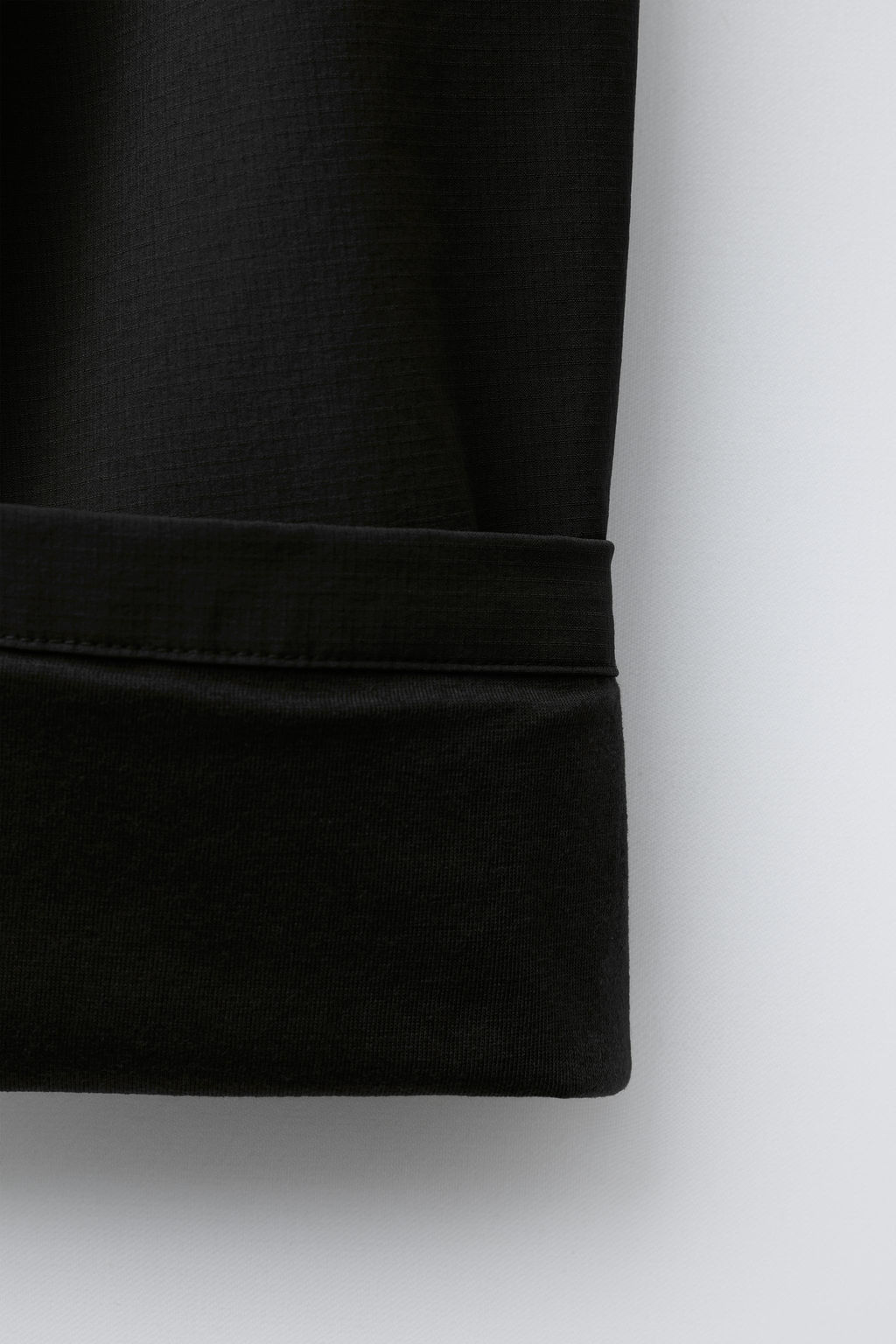 PANTAL?N CARGO NYLON / Negro - Zara фото 4