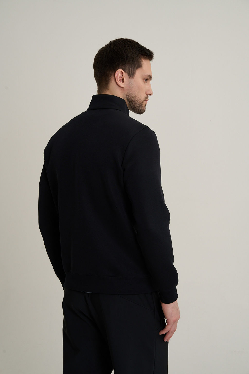 Олимпийка Черный TRN ESSENTIAL Knit Track Top
