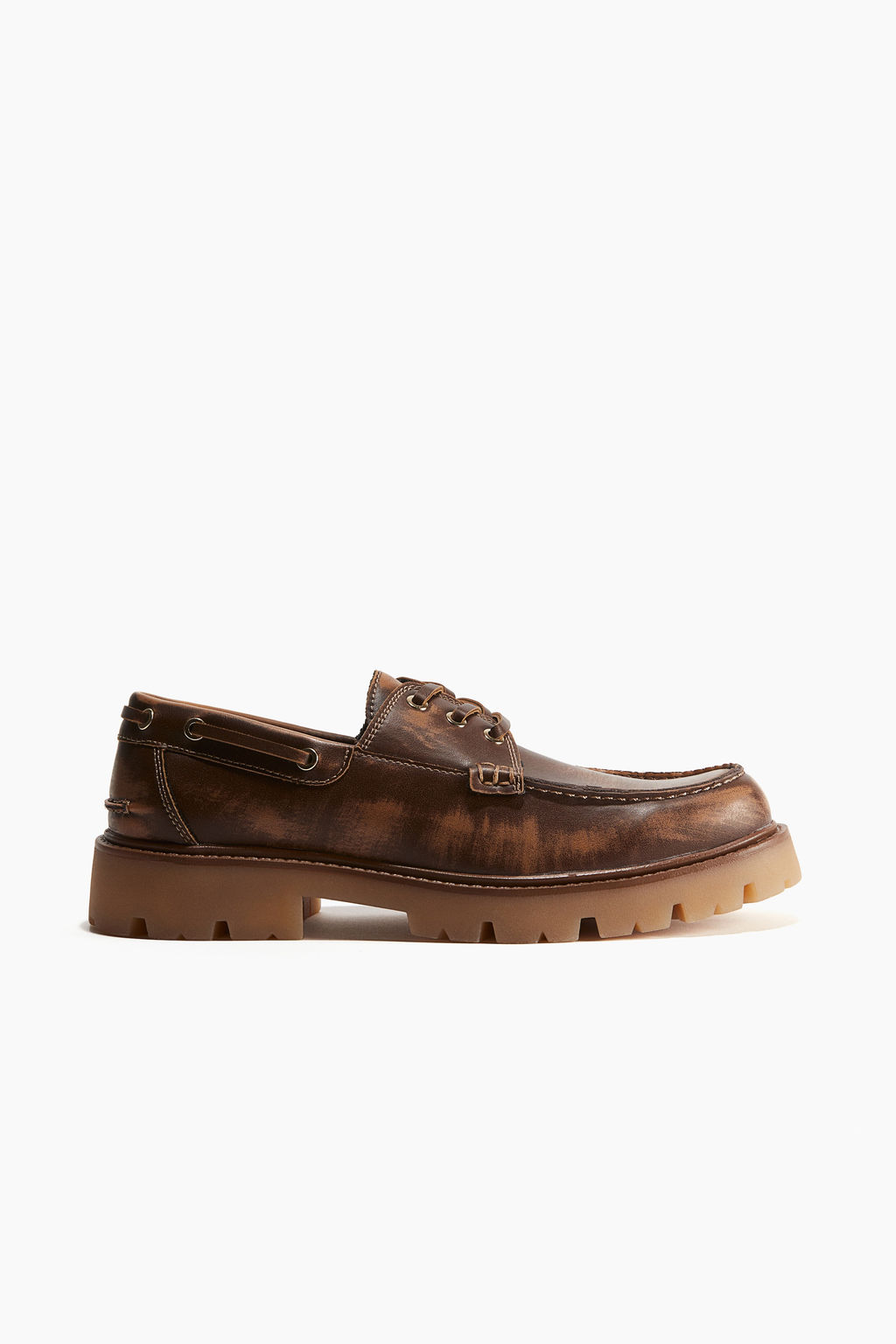 Zapatos n?uticos con suela gruesa
