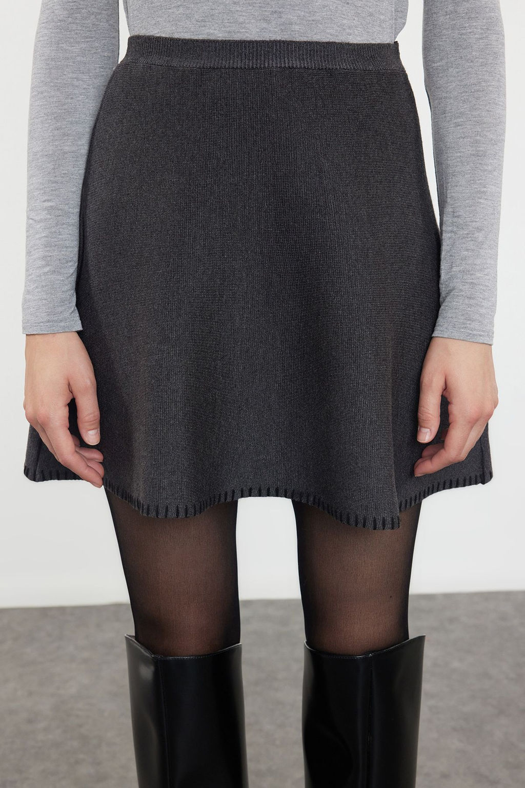 Antrasit Mini Pamuk Kar?s?ml? Triko Etek TWOAW24ET00067