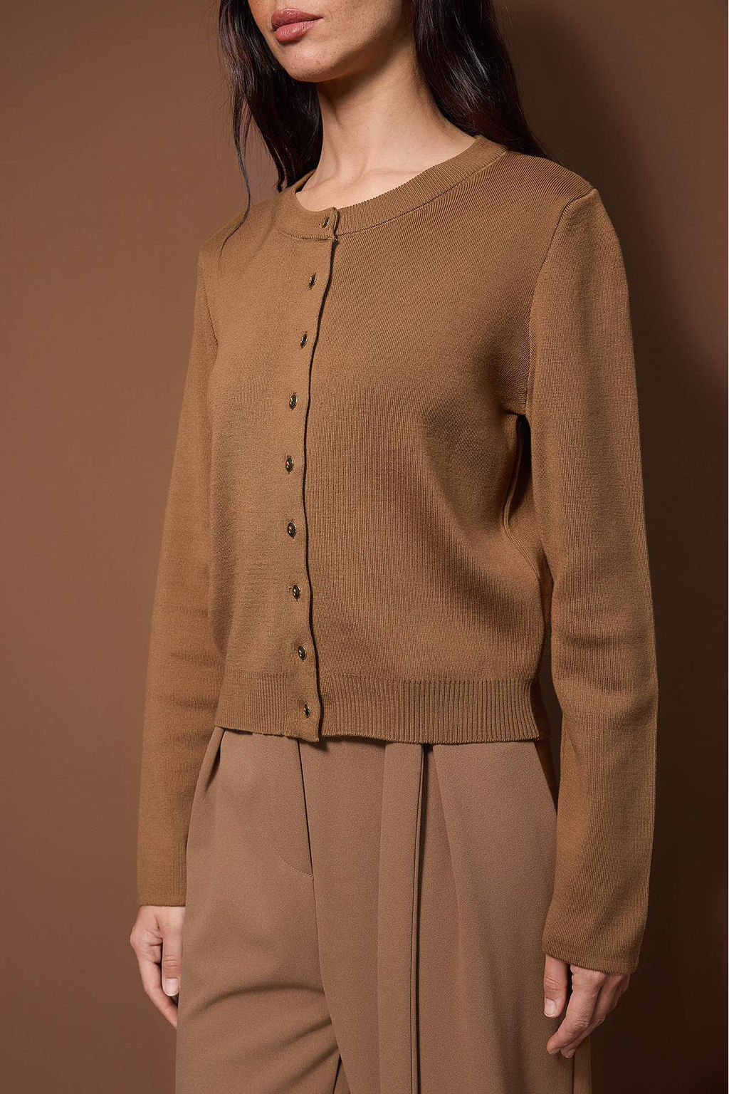 Wardrobe Essentials Kahverengi Dugme Detayl? Pamuklu Basic Triko H?rka | TWOAW26HI00001