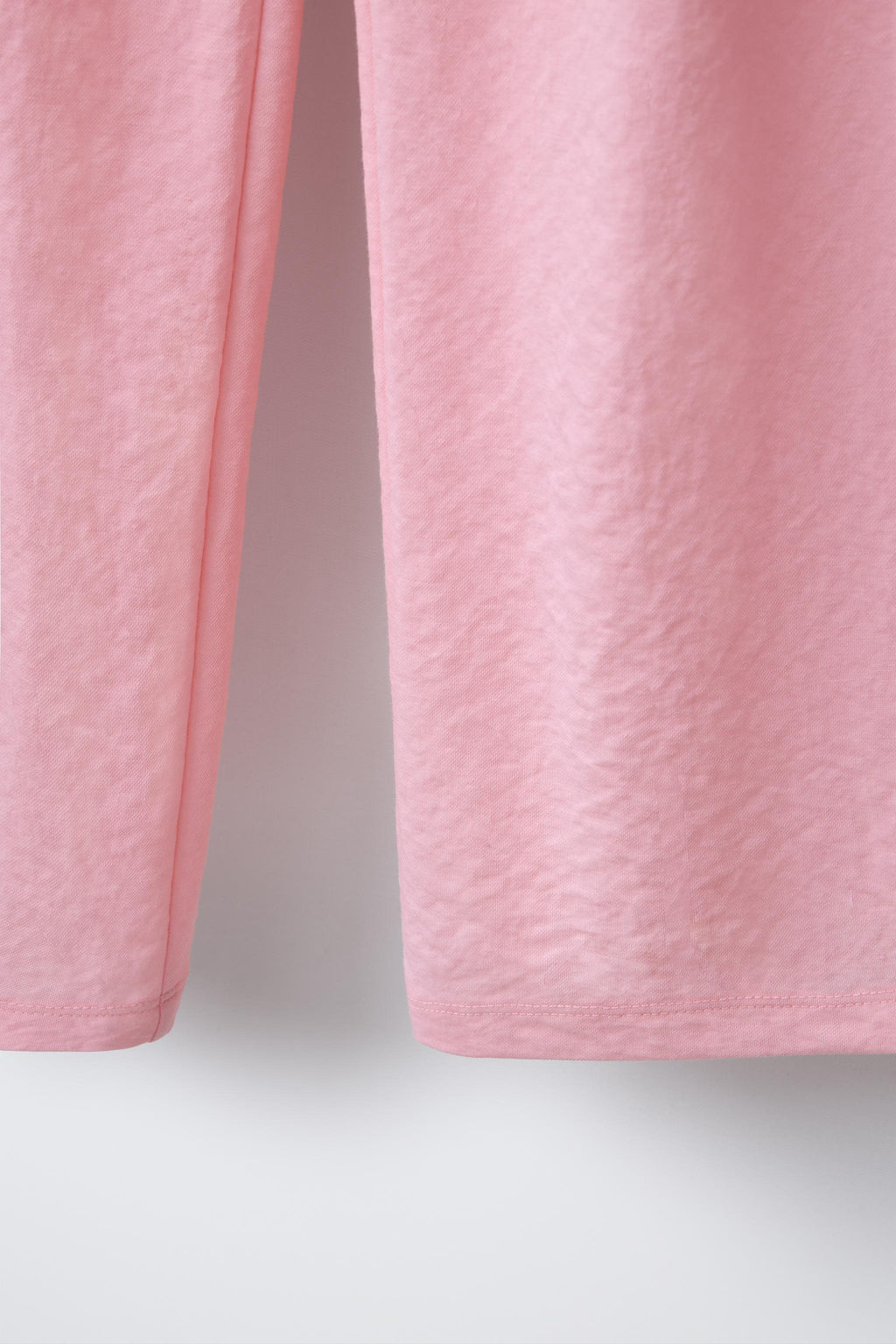 FLOWING WIDE-LEG TROUSERS
