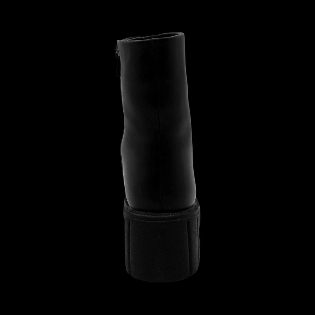 Ботинки из натуральной кожи на меху РМ-085-1 черные