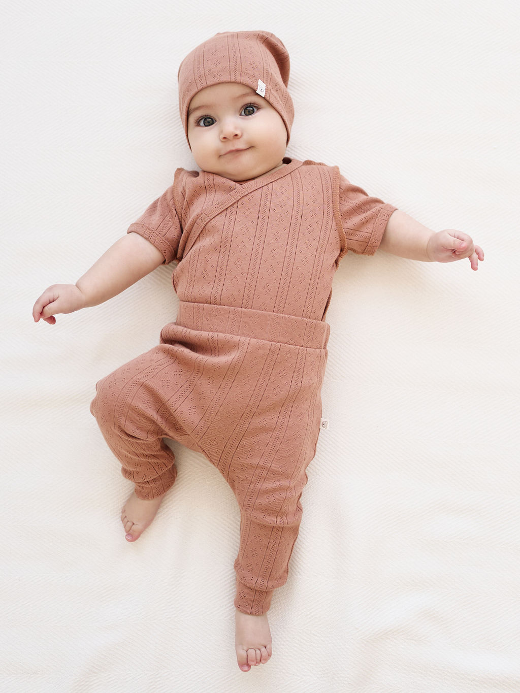 Боди-кимоно с коротким рукавом "Корица" из ажурного хлопка 0+