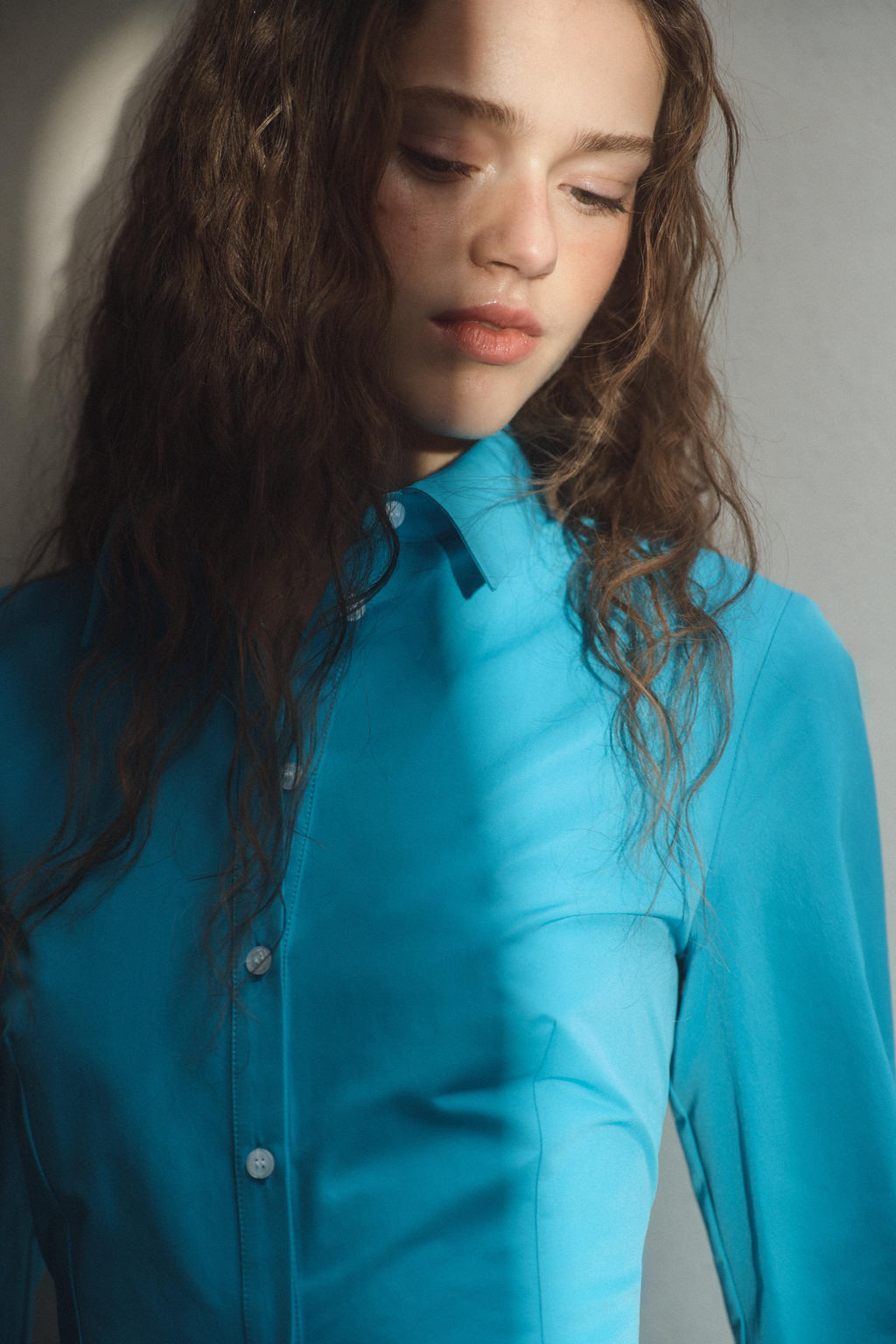 CAMISA ENTALLADA TAFET?N / Azul el?ctrico - Zara фото 2