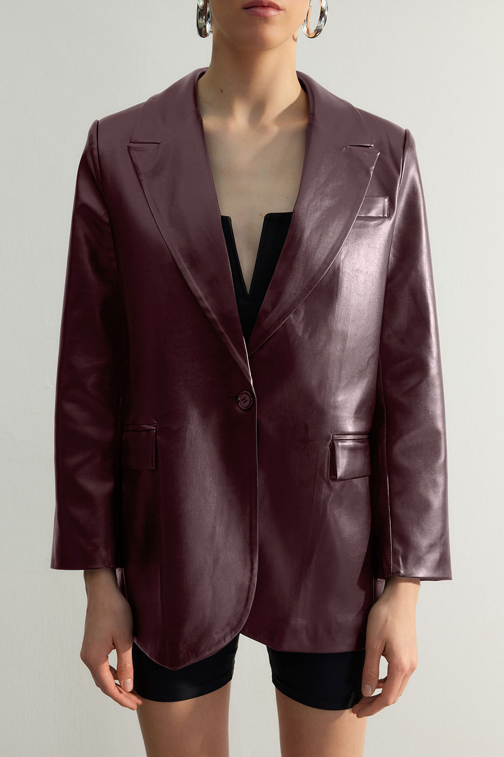 TRENDYOLMILLA Siyah Dokuma Oversize Suni Deri Blazer Ceket TWOSS23BC00049 фото 19