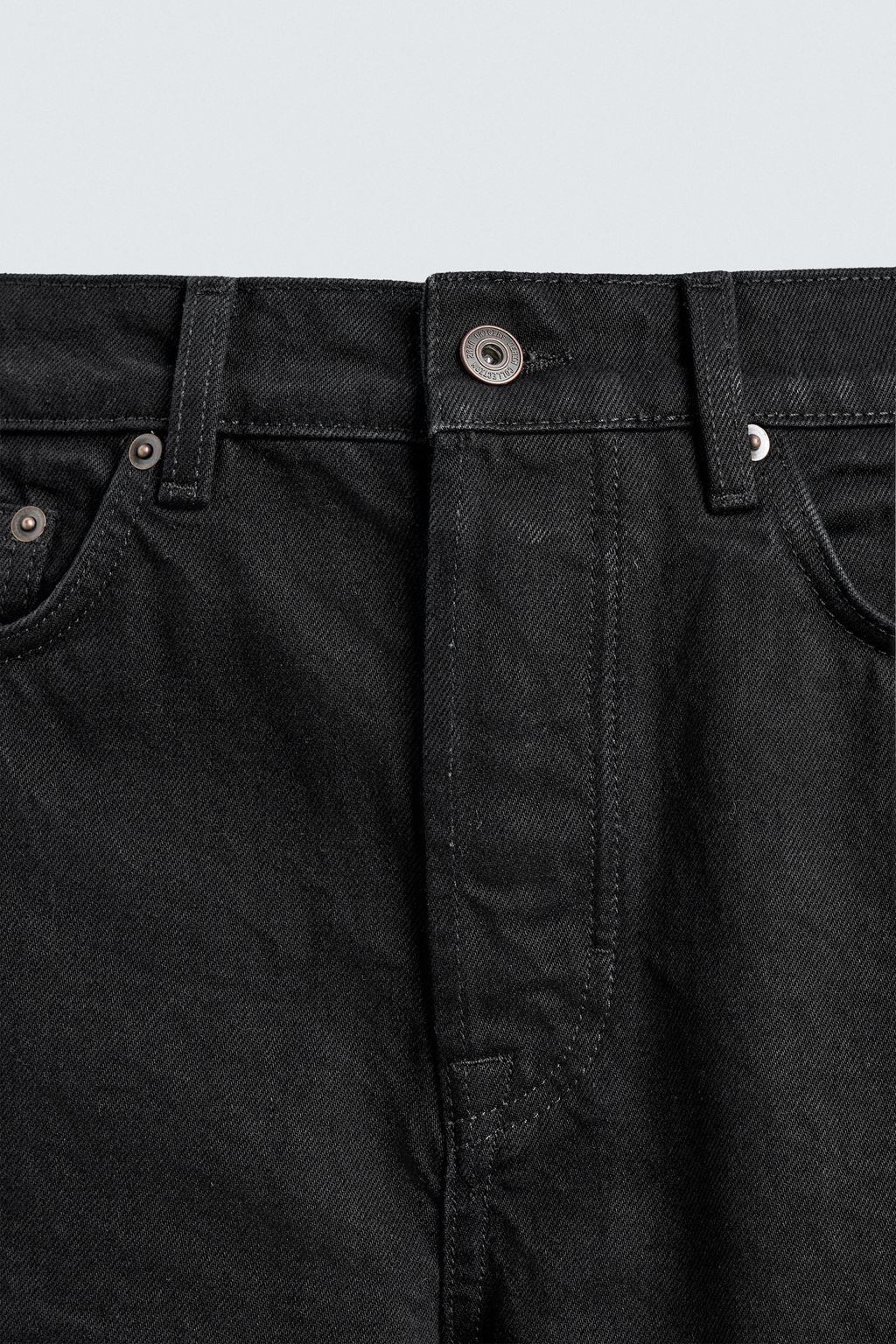 STRAIGHT ANKLE FIT JEANS