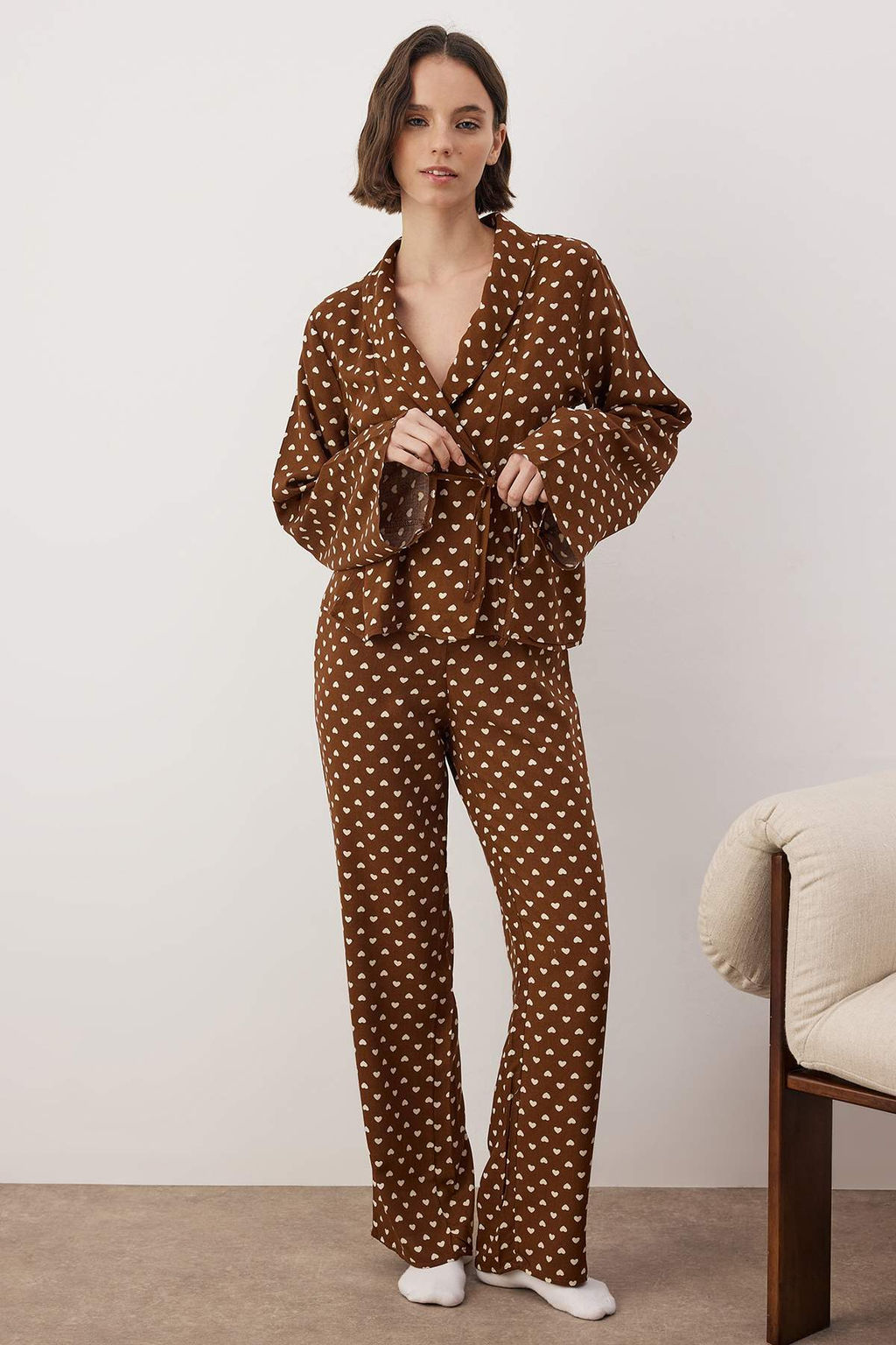 Koyu Kahverengi Kalp Viskon Dokuma Pijama Tak?m? THMAW22PT0300